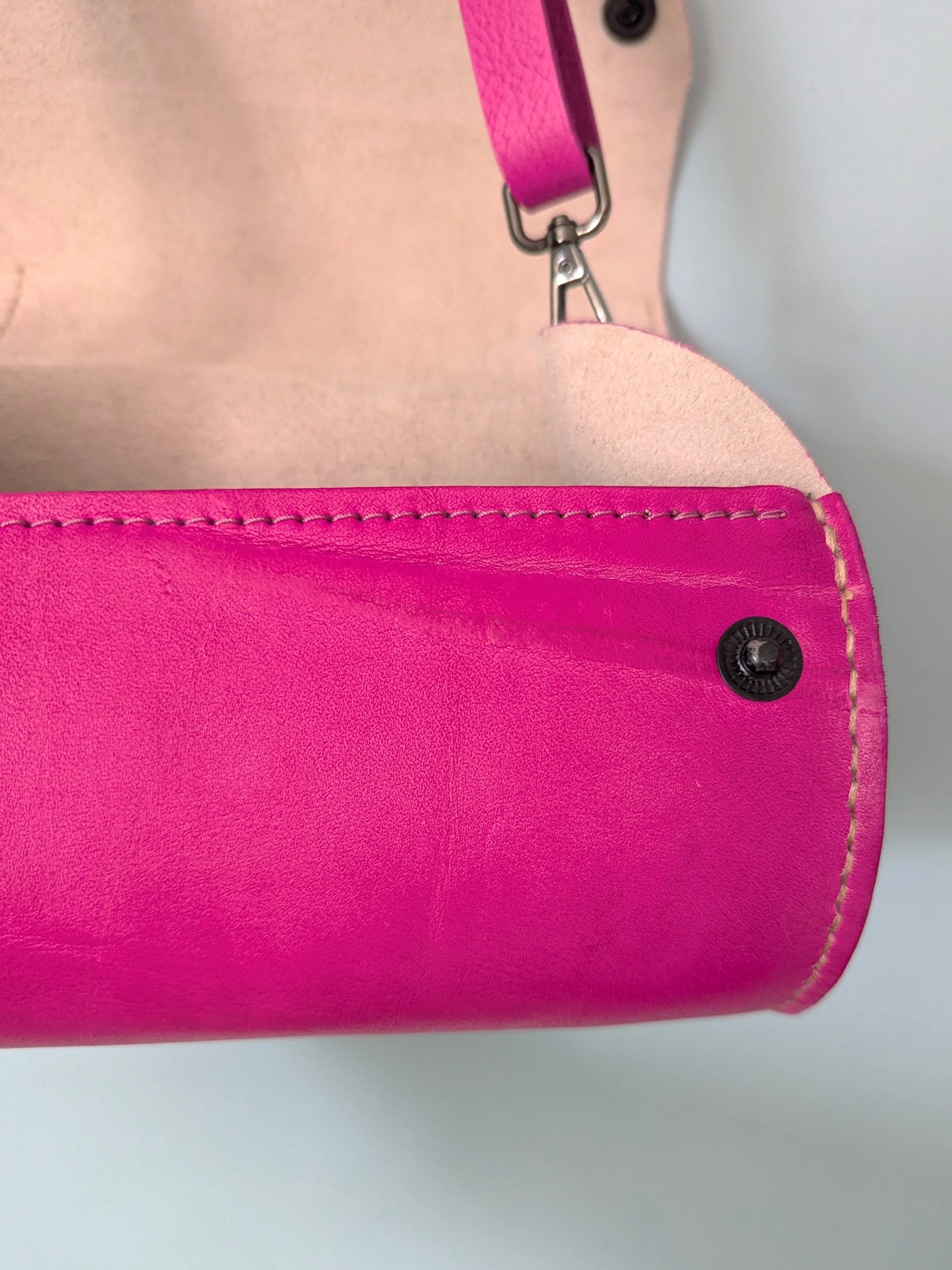 ** SALE ** Top Handle Barrel Bag