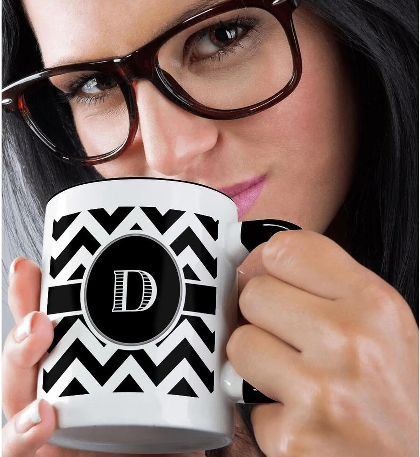 3dRose mug_222066_4 "Black And White Chevron Monogram Initial D" Ceramic Mug, Black/White, 11 oz