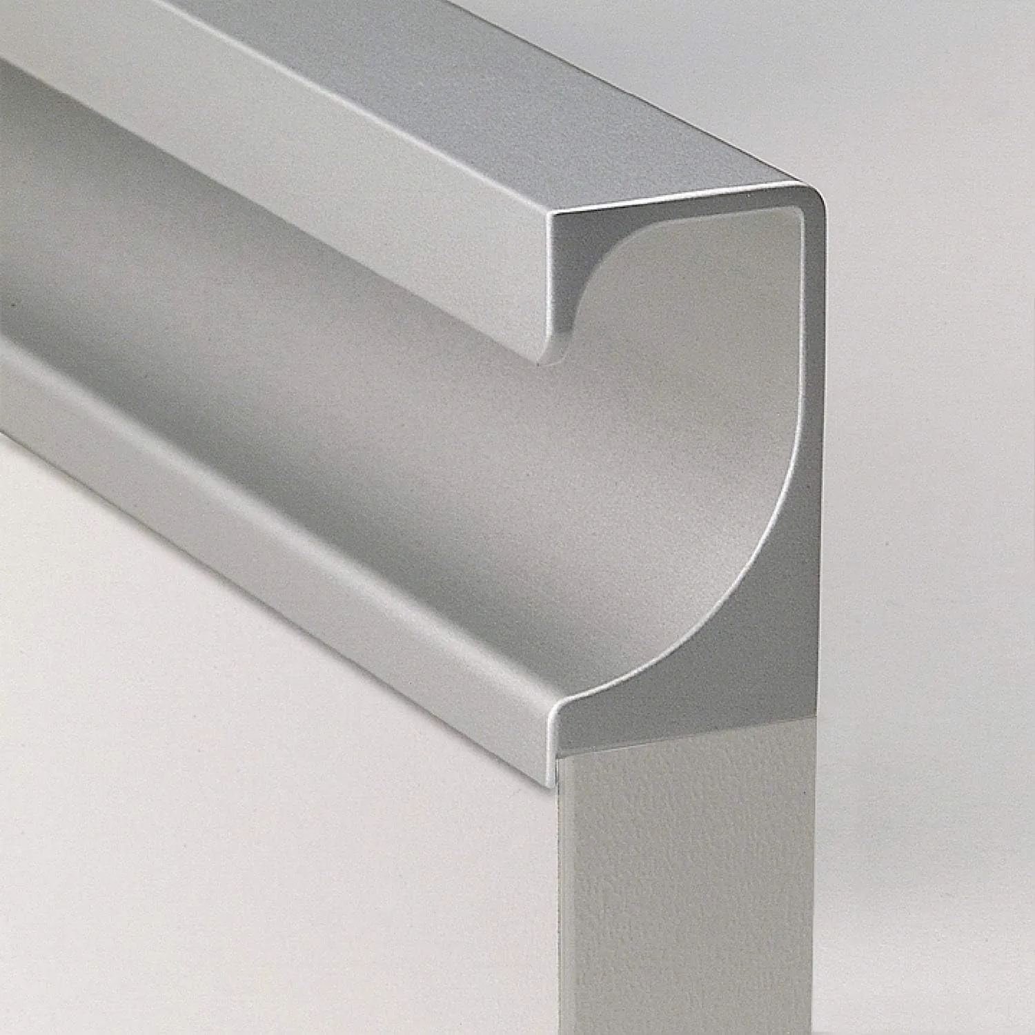 ACCURIDE 100003994 Silver Handle Strip Abellio Cabinet Door Handle 895 mm, Handle Profile Strip Aluminium Anodised 895 mm