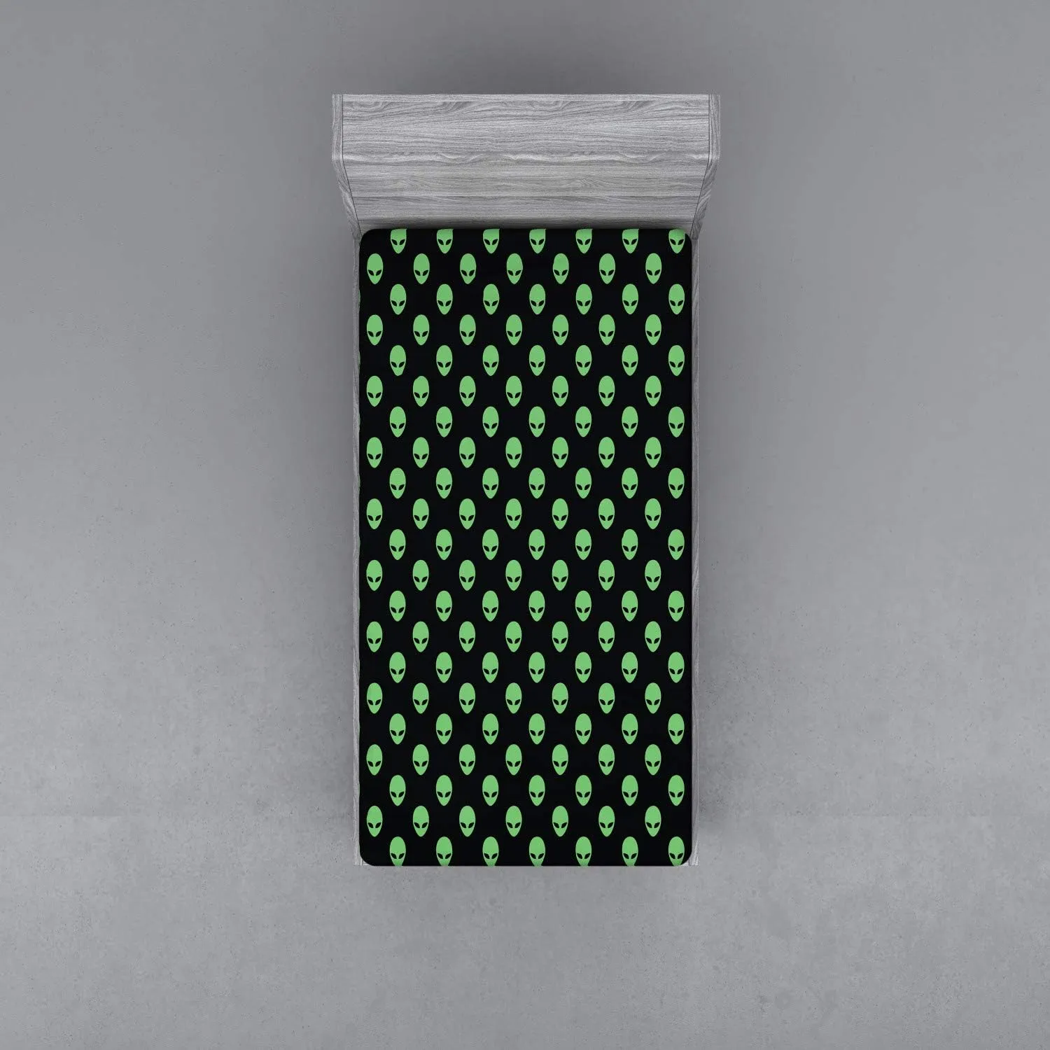 Ambesonne Alien Fitted Sheet, Supernatural Martiansal Beings from Other Planets Head of an Alien, Soft Decorative Fabric Bedding All-Round Elastic Pocket, Twin Size, Black Green