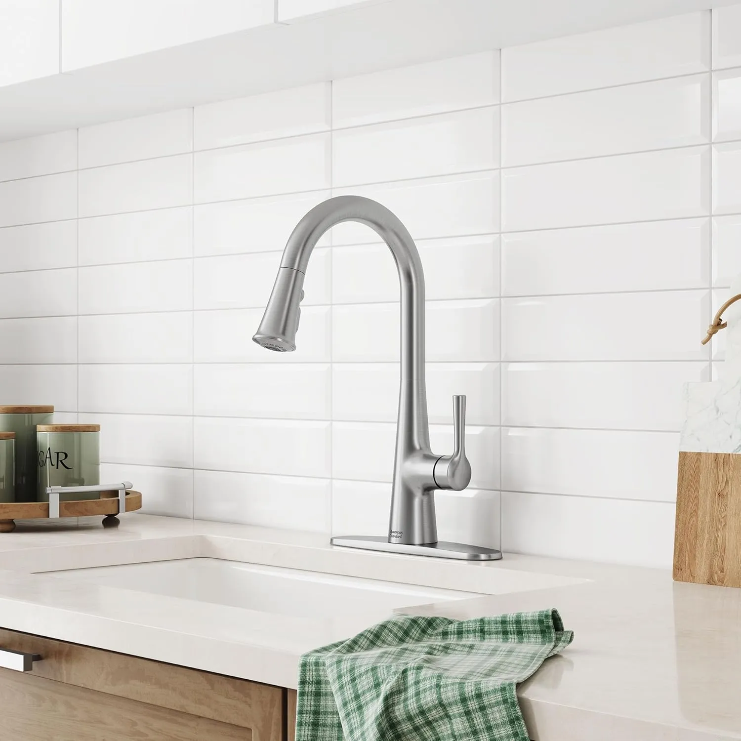 American Standard 7441300.075 Southport Pull-Down Kitchen Faucet with Sprayer, 1.8 GPM, Stainless Steel