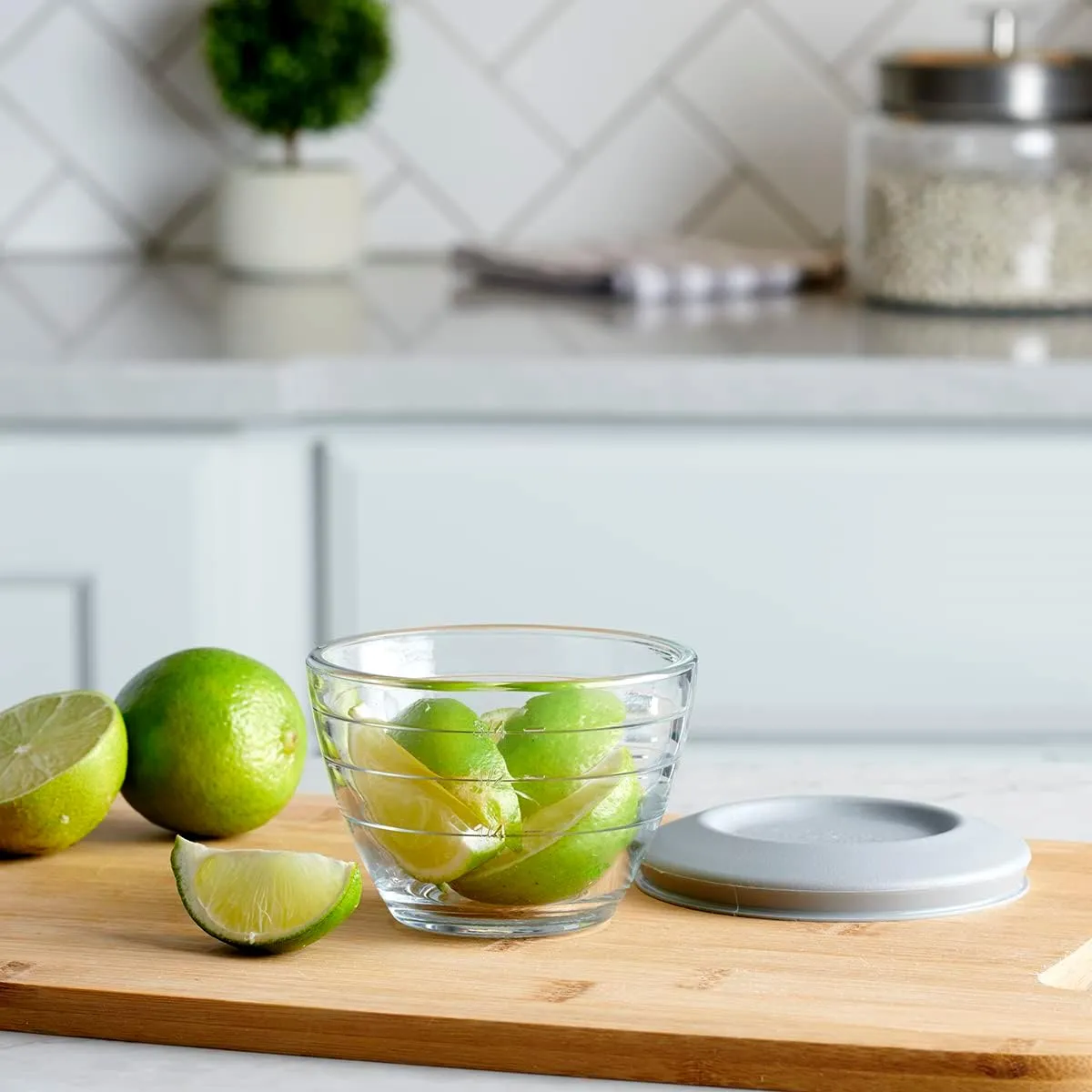 Anchor Hocking 4-IN-1 PREP BOWLS. 6 Piece set (3 Bowls and 3 lids)