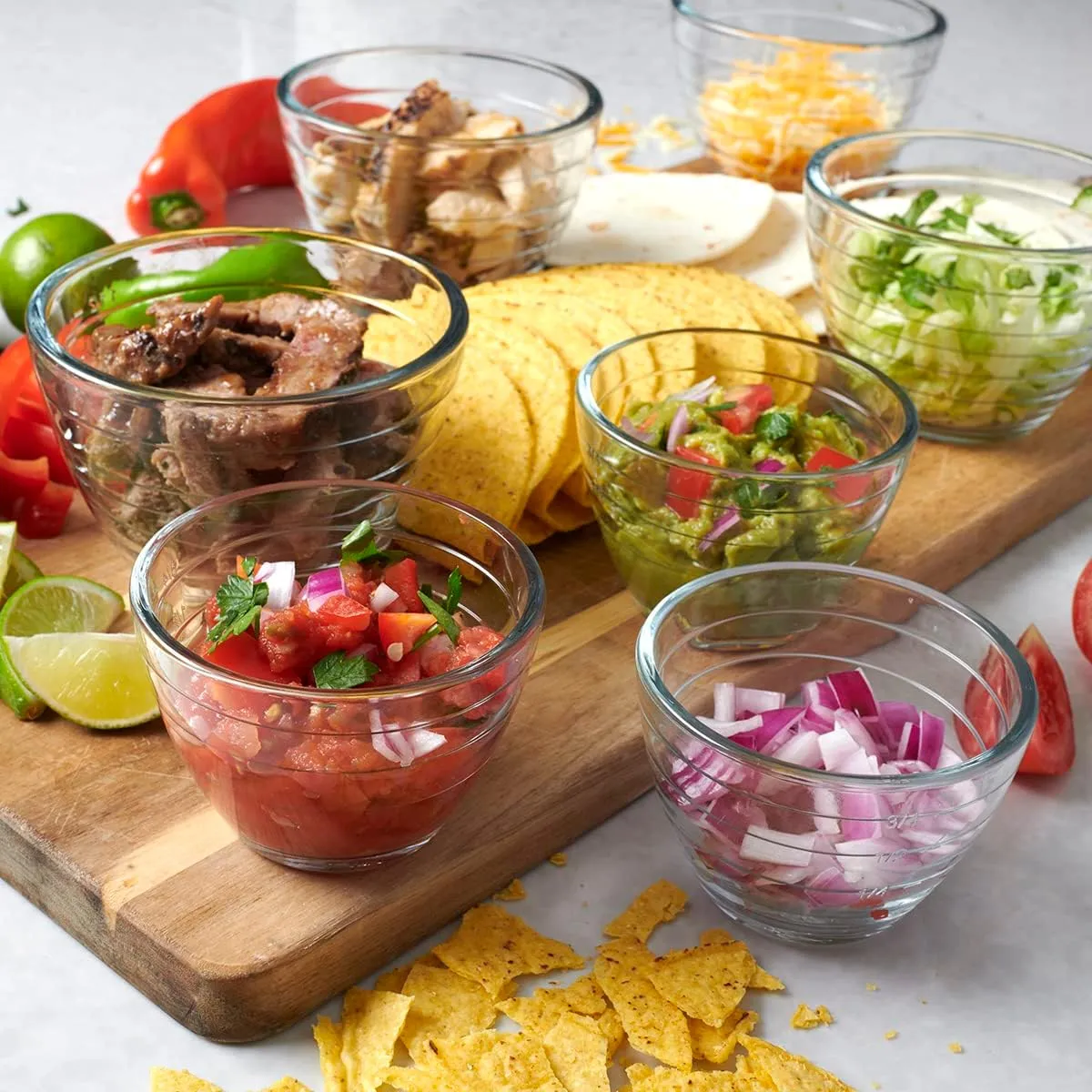 Anchor Hocking 4-IN-1 PREP BOWLS. 6 Piece set (3 Bowls and 3 lids)