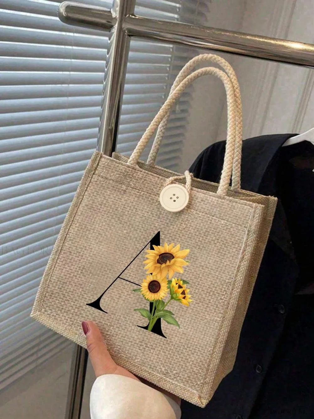 BagForLove - Floral Patterned Handbag with Button Embellishment