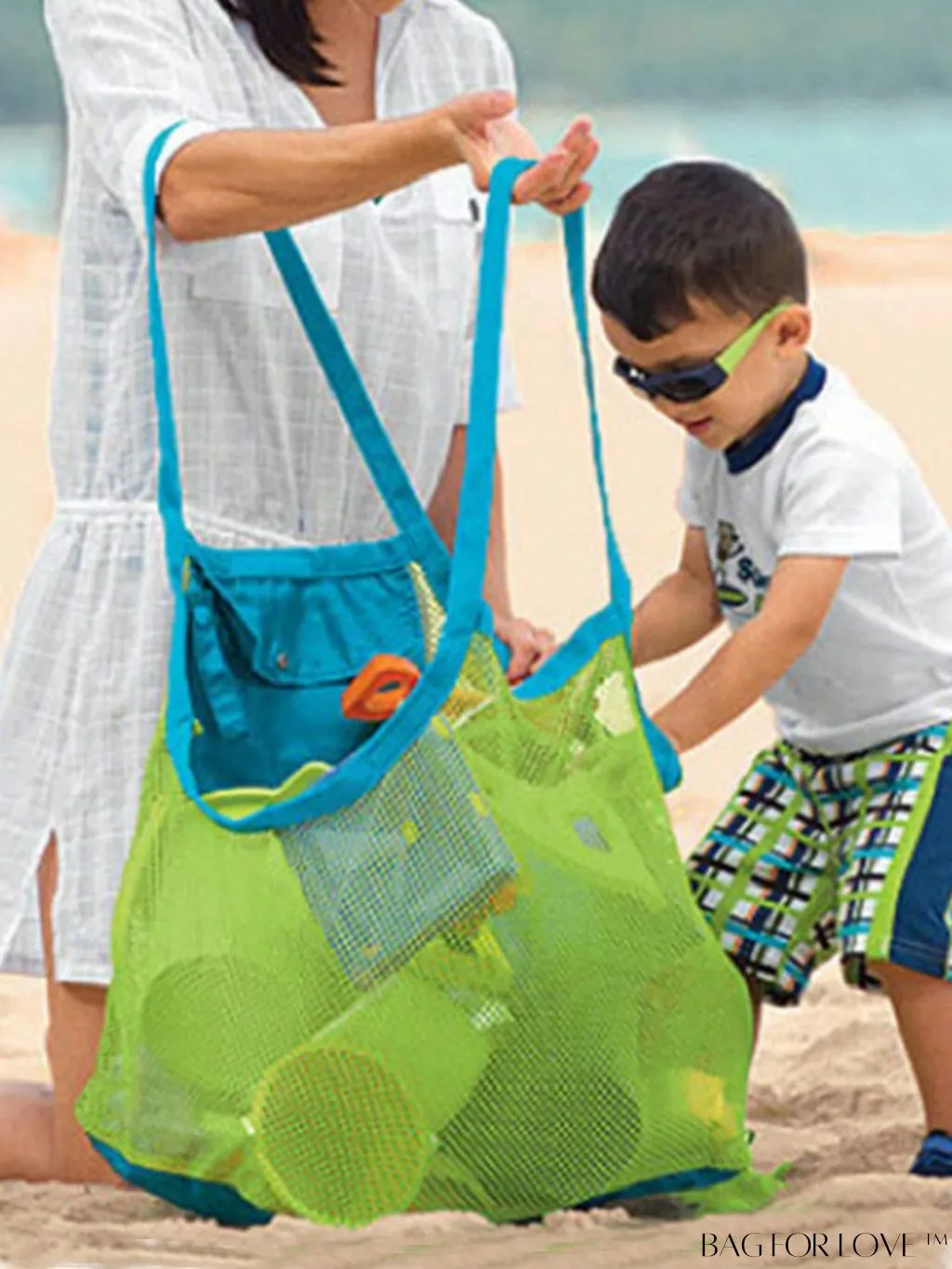 BagForLove - Large Capacity, Foldable Mesh Bag for Convenient Beach Vacations