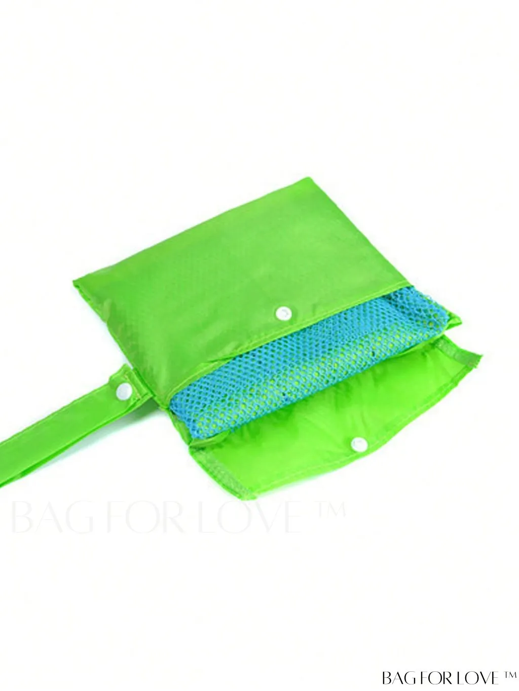 BagForLove - Large Capacity, Foldable Mesh Bag for Convenient Beach Vacations