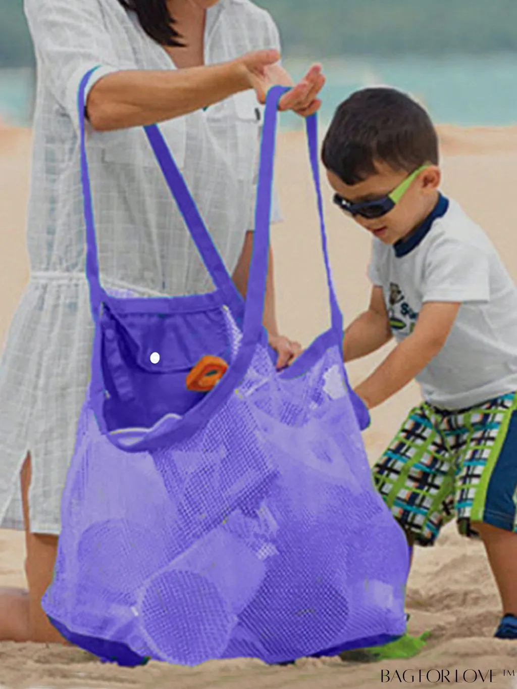 BagForLove - Large Capacity, Foldable Mesh Bag for Convenient Beach Vacations