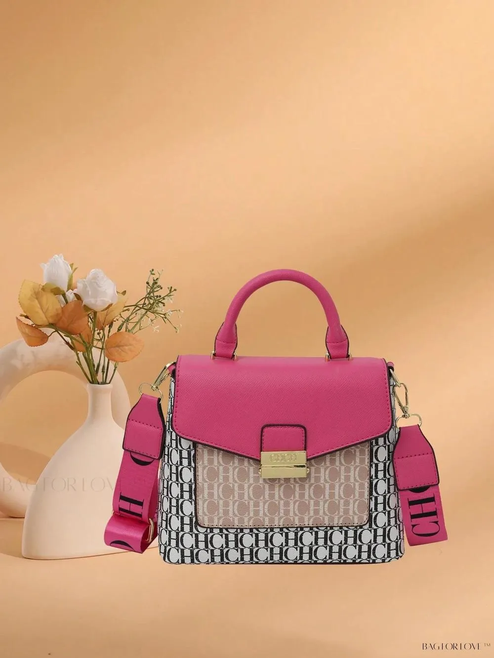 BagForLove - Portable and Stylish Small Crowdsourcing Handbag for Ladies