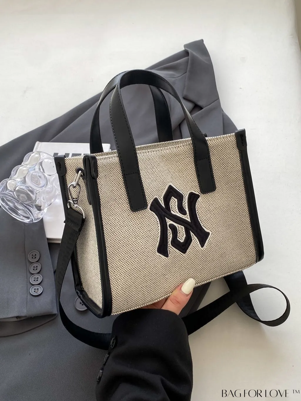 BagForLove - Stylish Womens Shoulder Crossbody Tote: Versatile & Fashionable Handbag