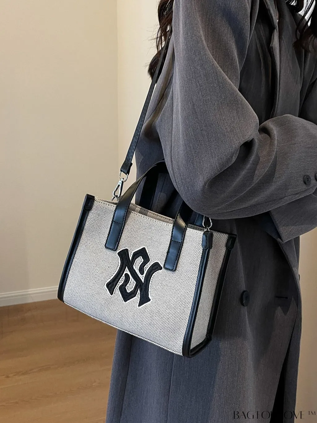 BagForLove - Stylish Womens Shoulder Crossbody Tote: Versatile & Fashionable Handbag