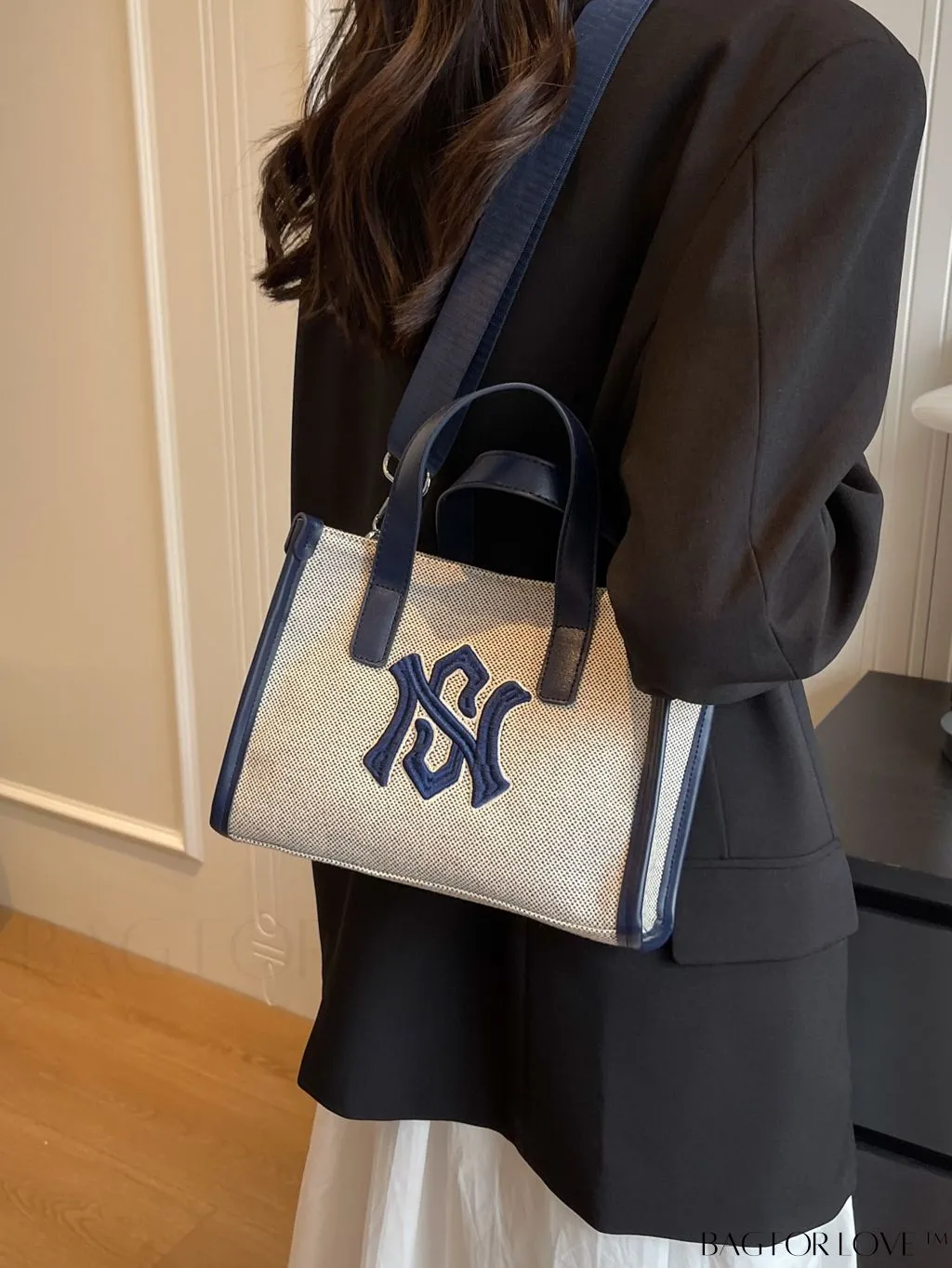 BagForLove - Stylish Womens Shoulder Crossbody Tote: Versatile & Fashionable Handbag