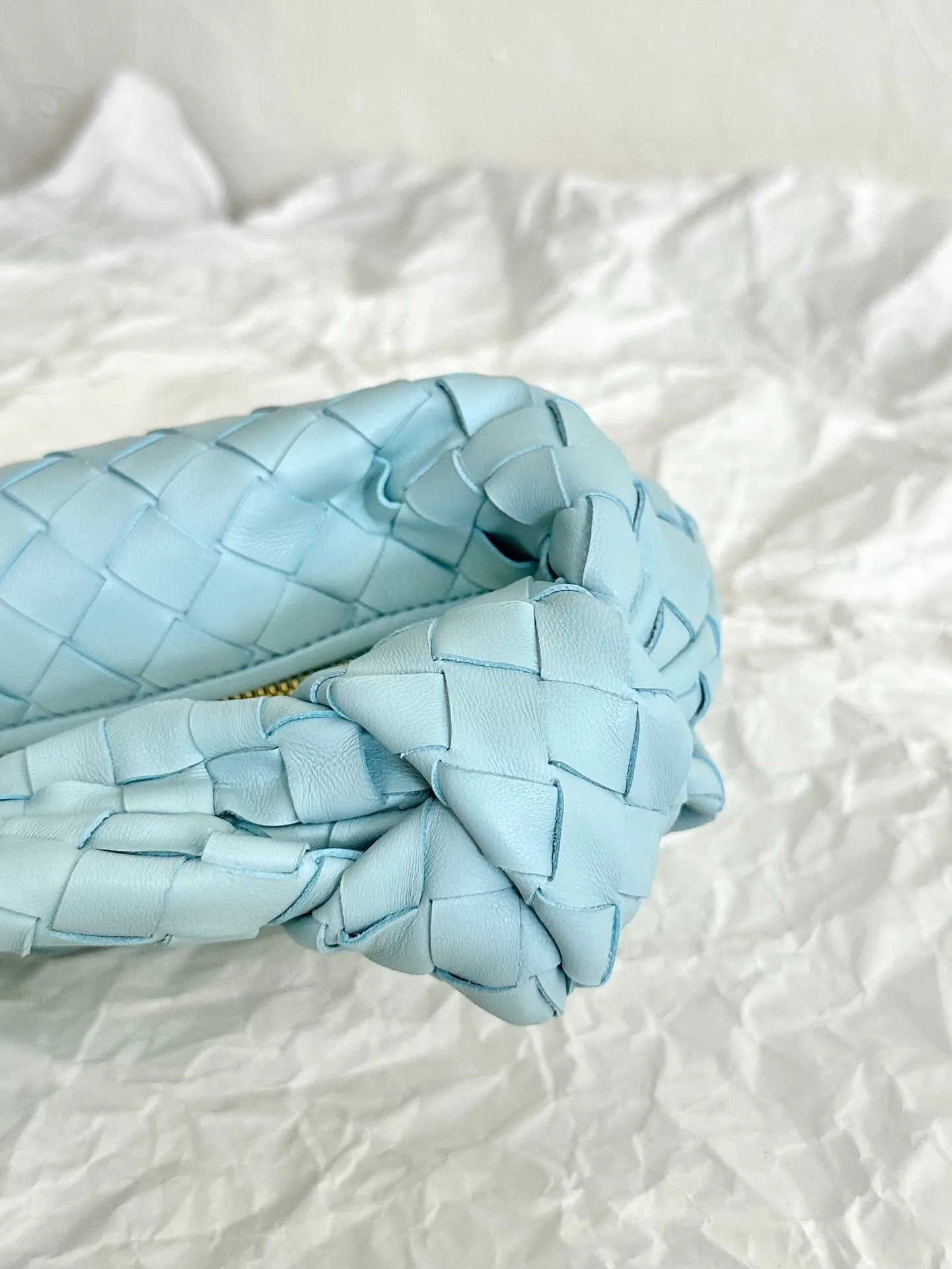 blue cloud 28 jodie Future-proof mini Veneta Site-wide sale Bottega lambskin