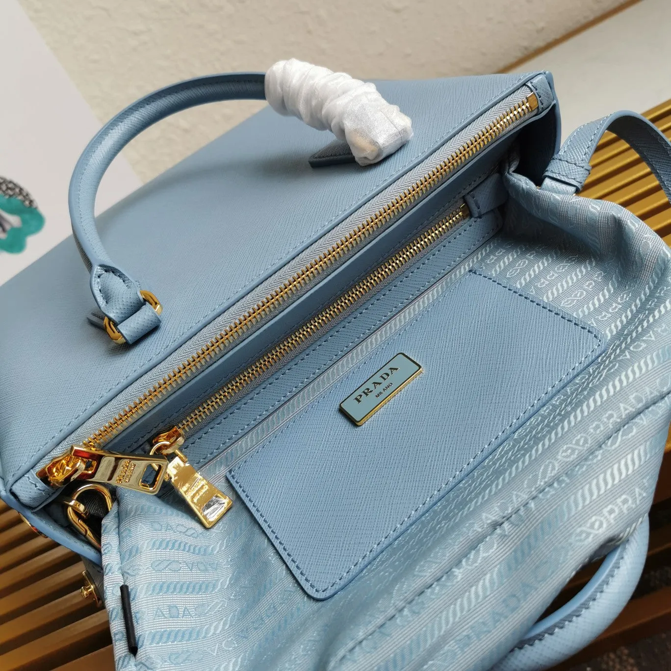 BLUE LEATHER SAFFIANO IN Bulk discount PRADA SAPPHIRE Timely delivery BAG 28 GALLERIA