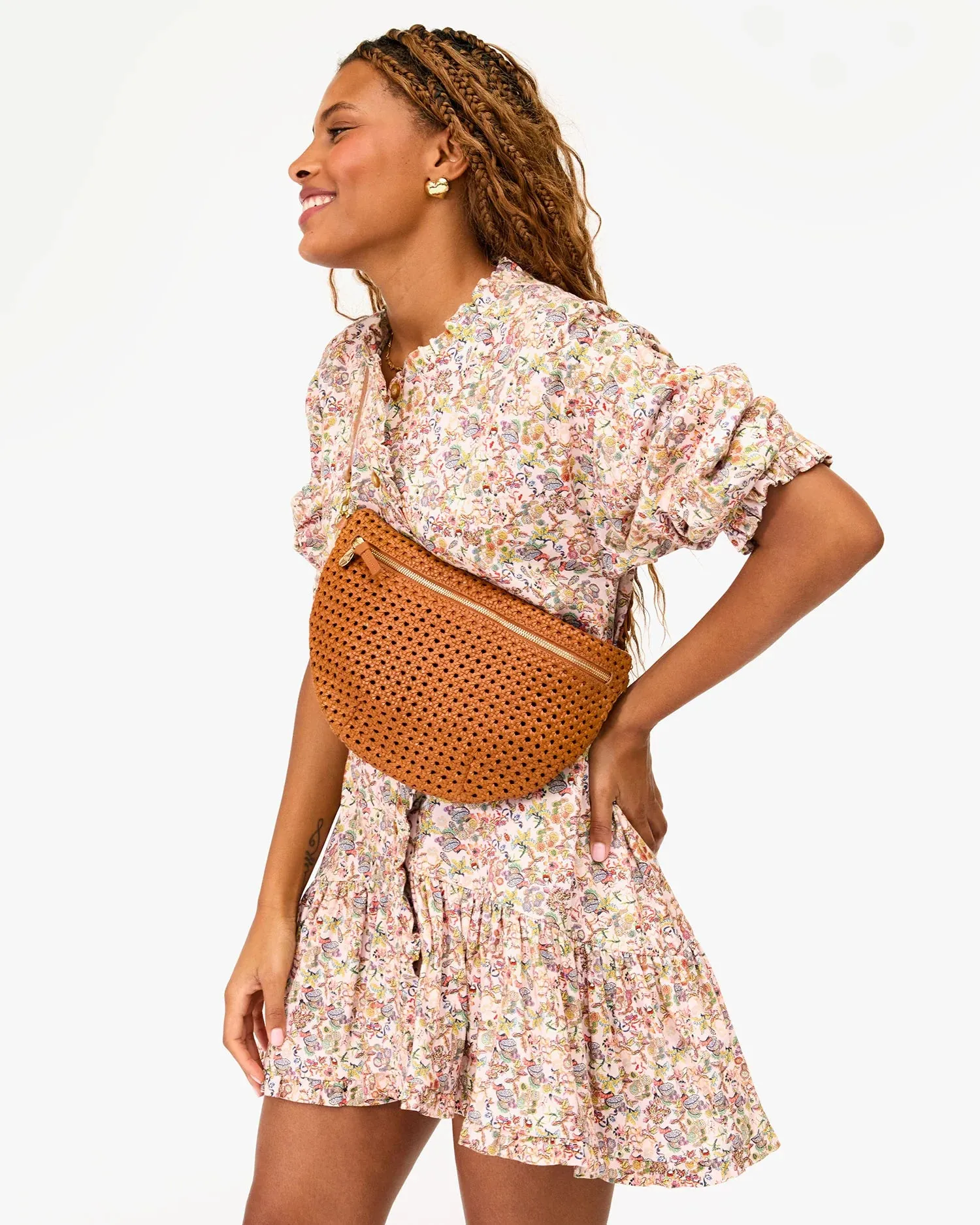 Clare V. - Grande Fanny in Tan Rattan
