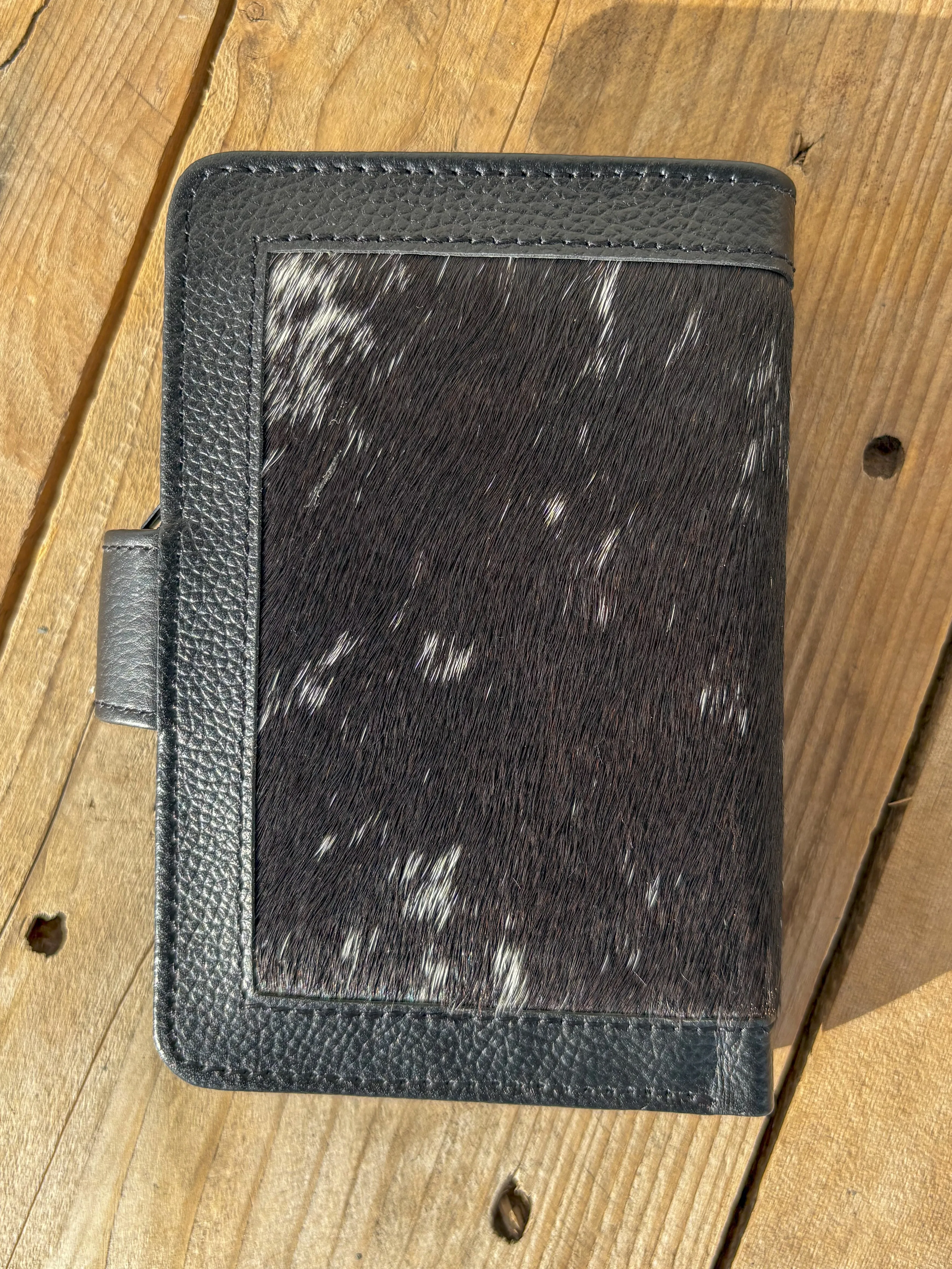 Cowhide Pocket Wallet - black leather