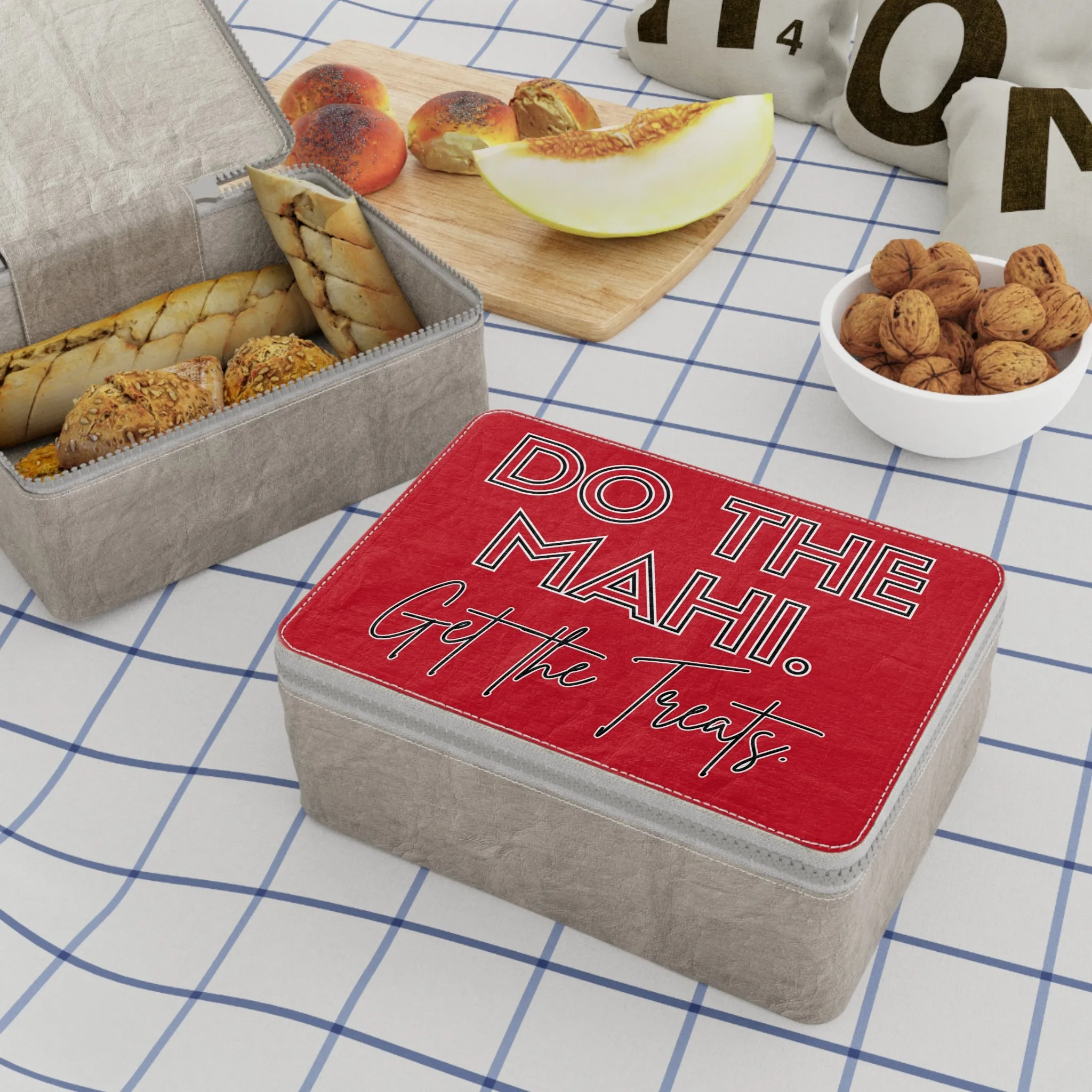 Do The Mahi. Get The Treats. Paper Lunch Bag - red