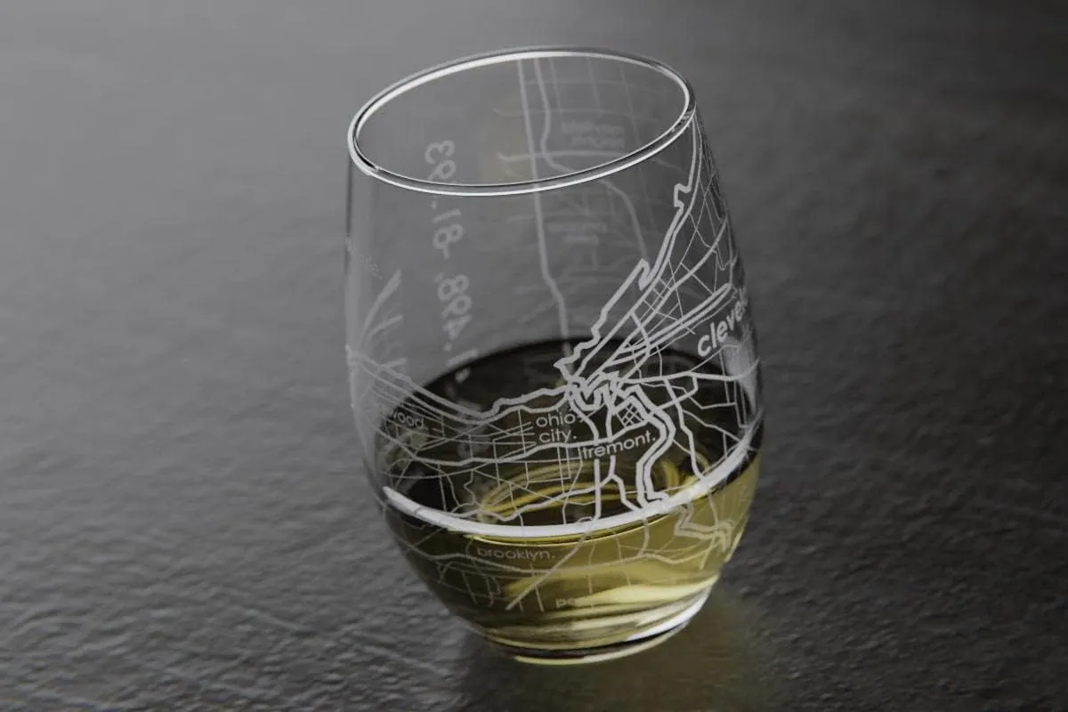 Engraved Cleveland Ohio Map Stemless Wine Glass, Etched Glass (15 oz, Clear) City Custom Gifts for Lovers