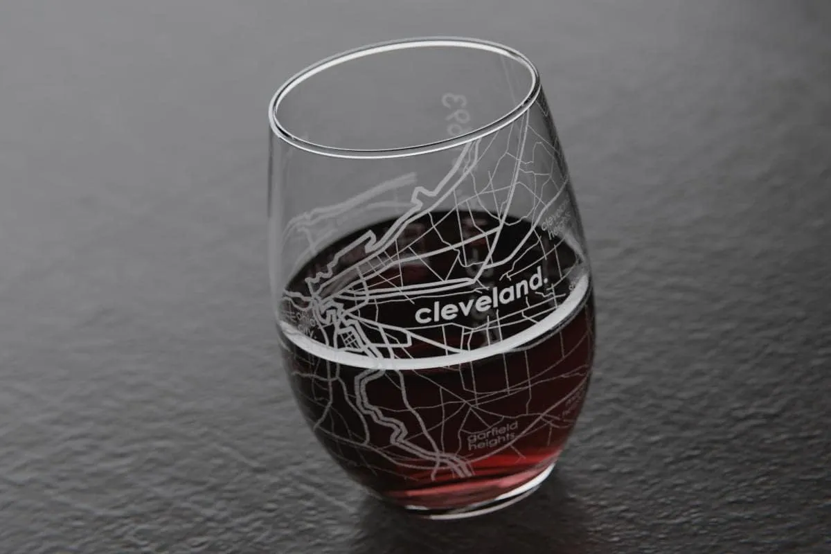 Engraved Cleveland Ohio Map Stemless Wine Glass, Etched Glass (15 oz, Clear) City Custom Gifts for Lovers