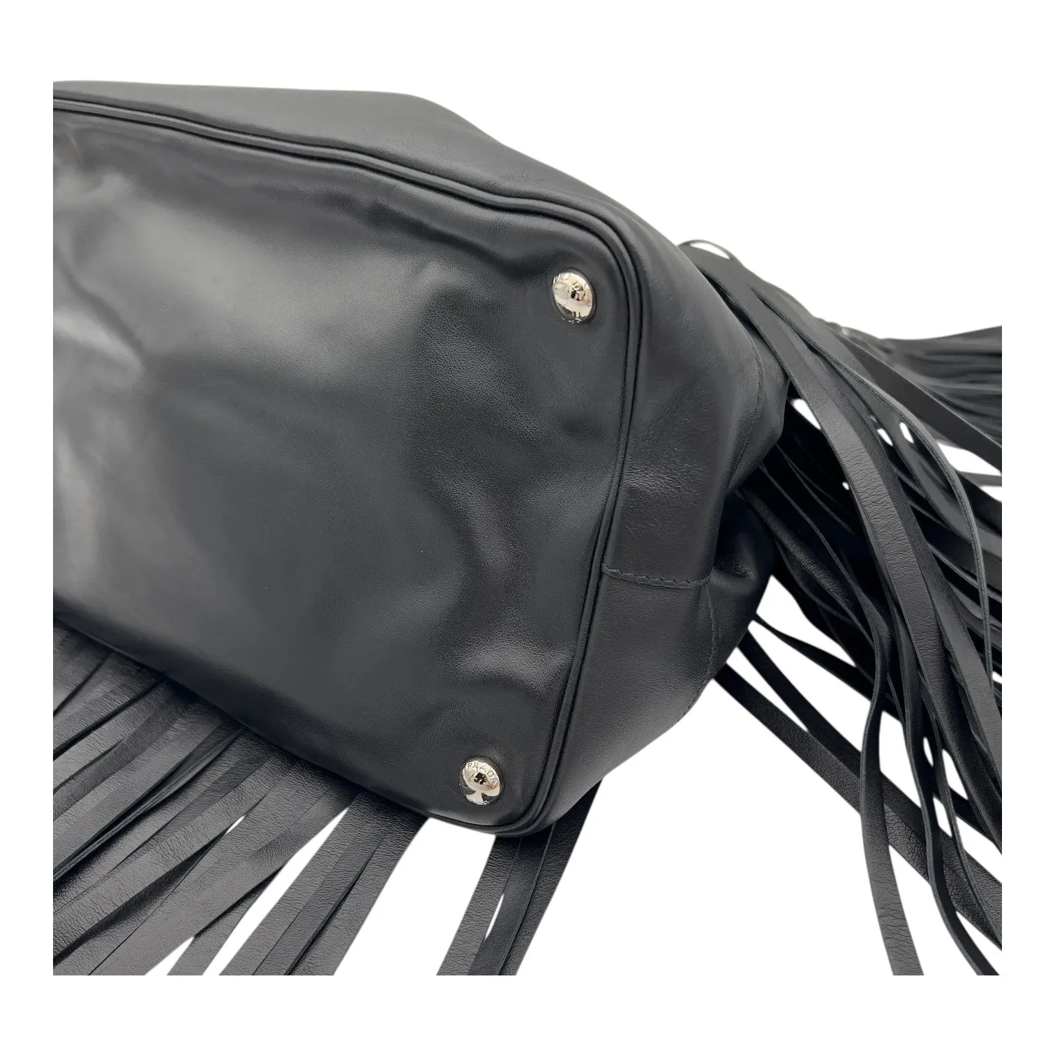Fringe Shoulder Bag Black in Calfskin, Silver hardware