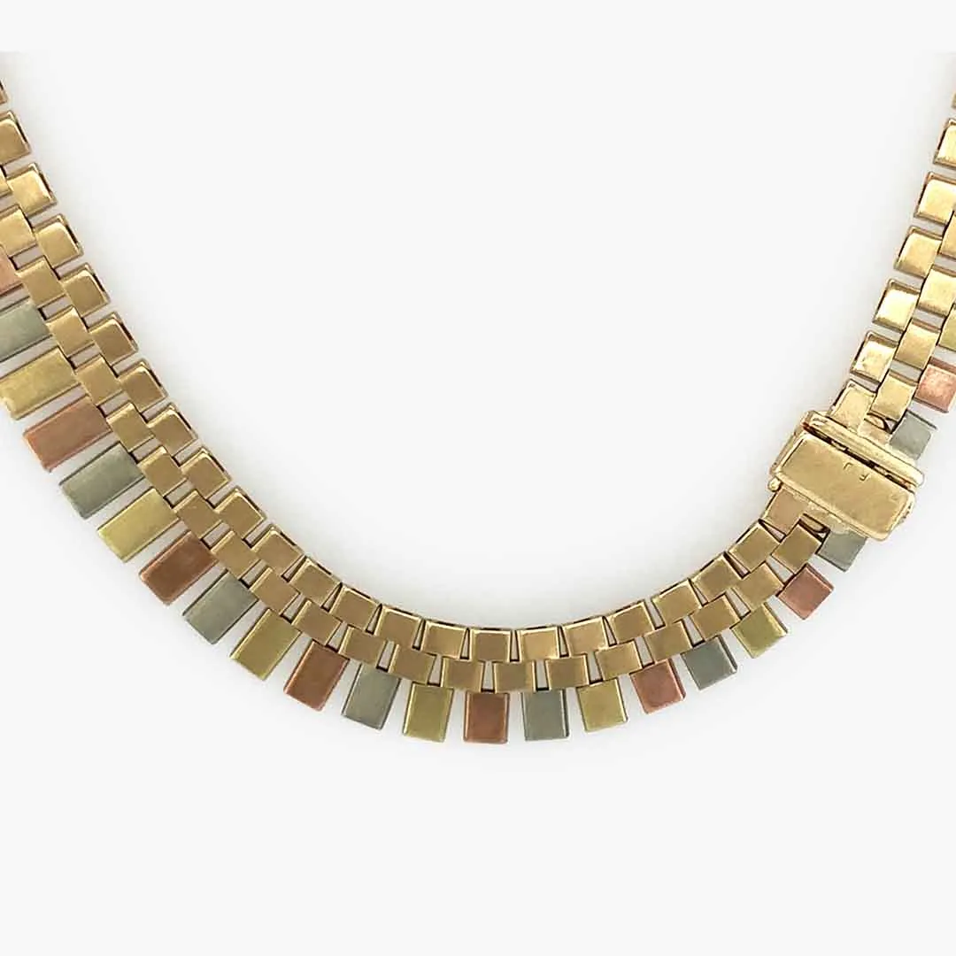 Graduated Fringe Collar