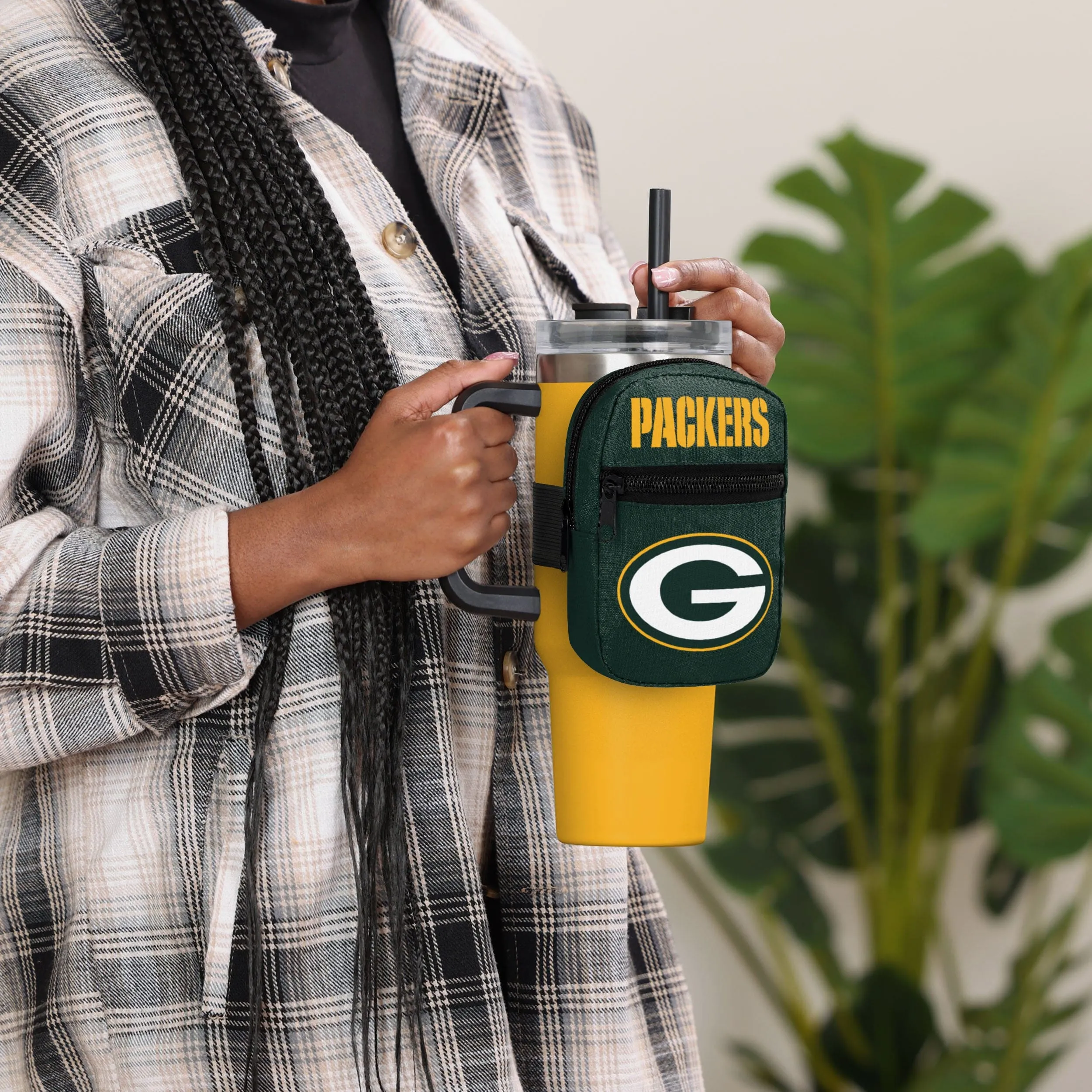 Green Bay Packers Primary Logo Tumbler Fanny Pack