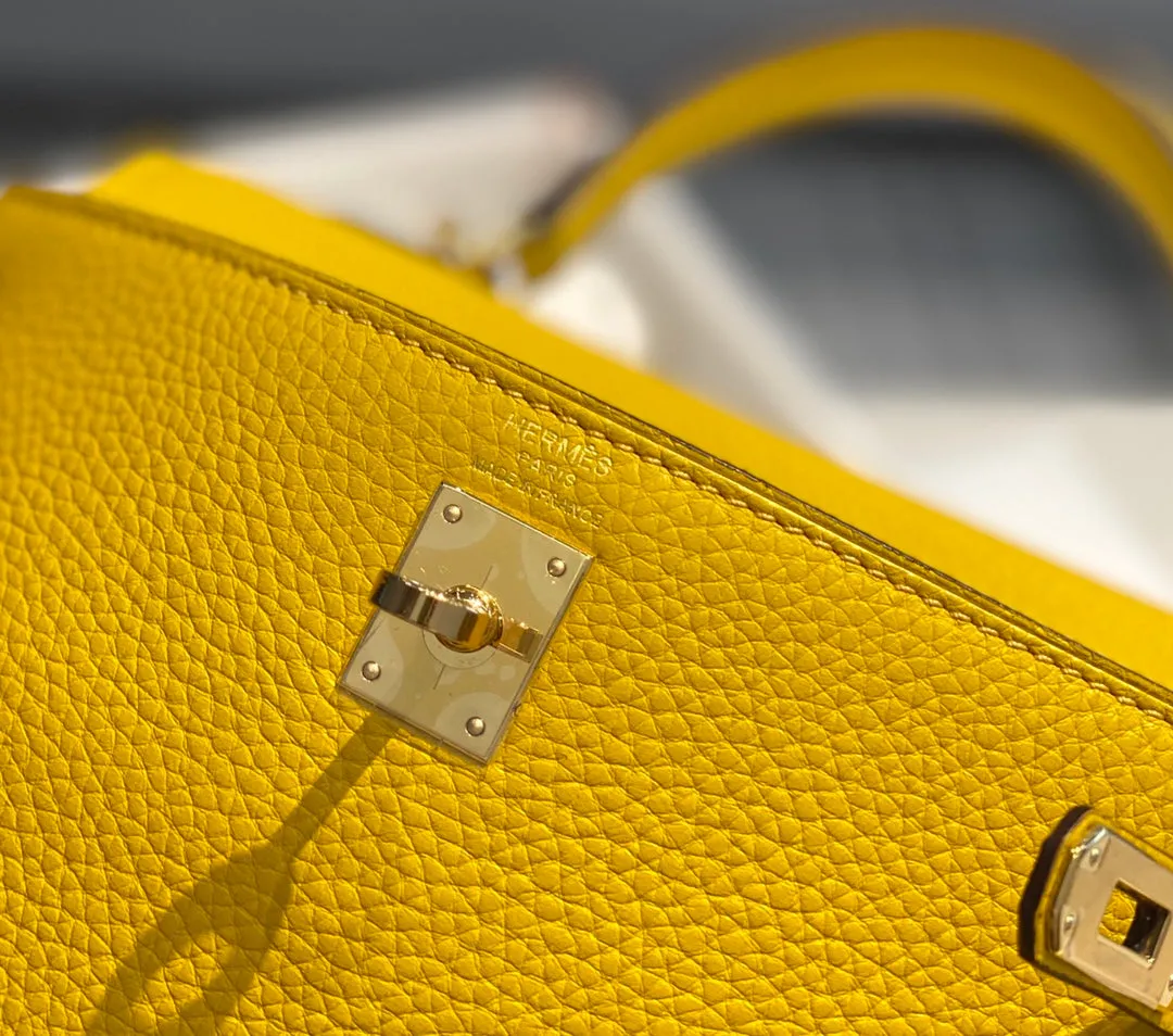 HM KELLY 25CM YELLOW TOGO GOLD HARDWARE