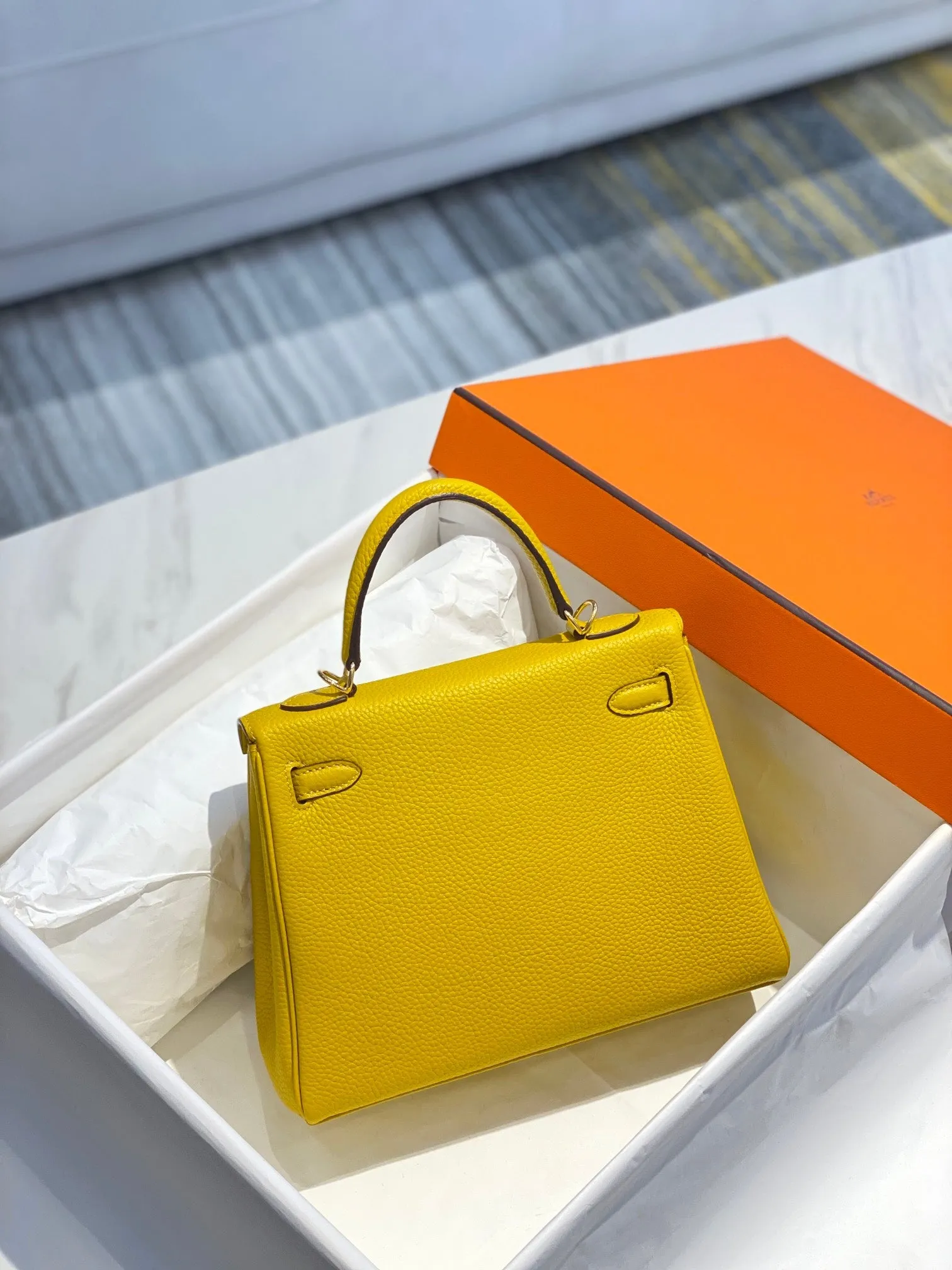 HM KELLY 25CM YELLOW TOGO GOLD HARDWARE