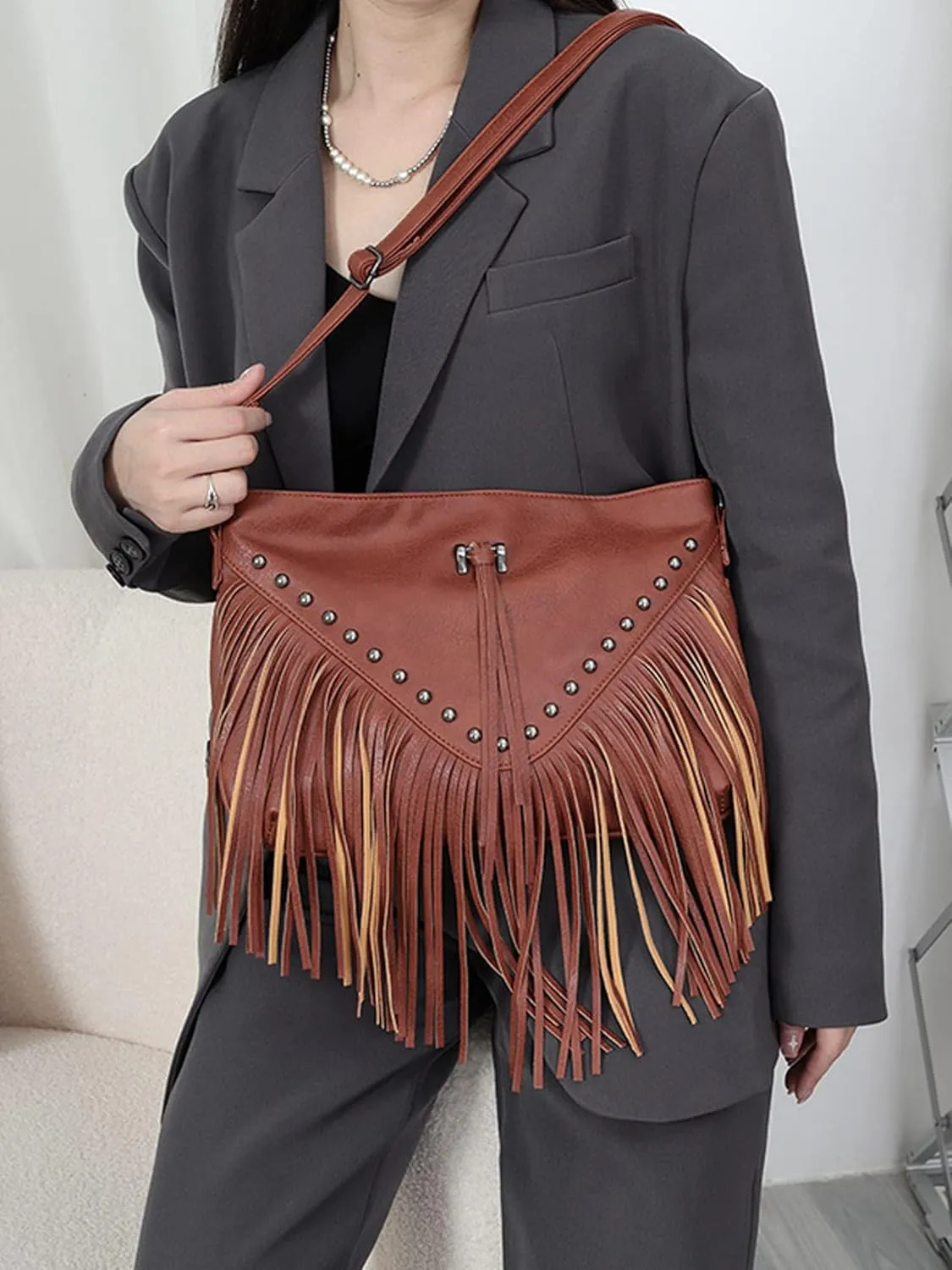 Hoce Women’s Leather Fringe Messenger Bag Large Hobo Crossbody Tassel Shoulder Bags, Gift for Mom Wife Girlfriend