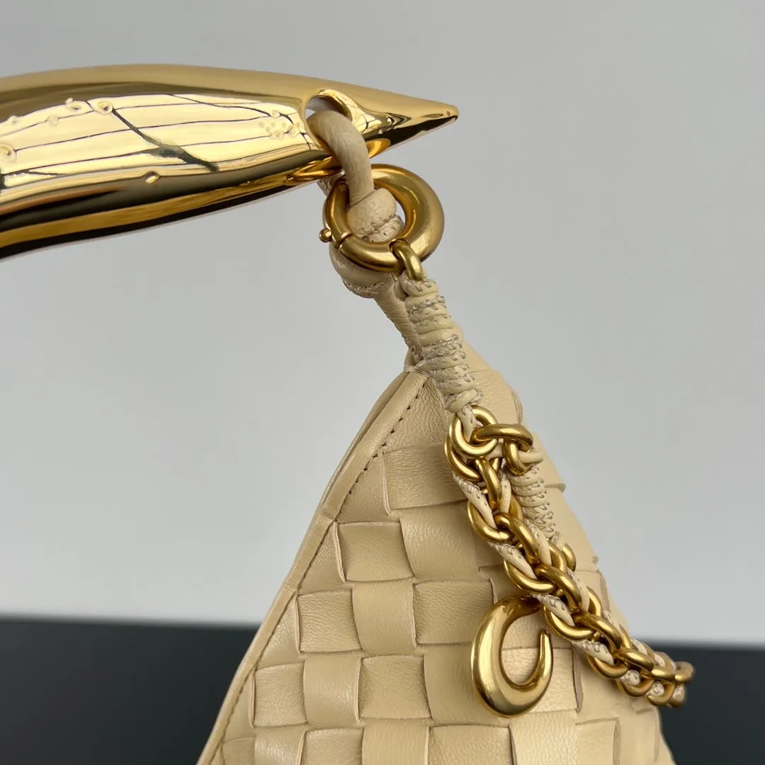 IN Bottega BEIGE 33 Stylish design LAMBSKIN WITH Safe CHAIN Veneta SARDINE