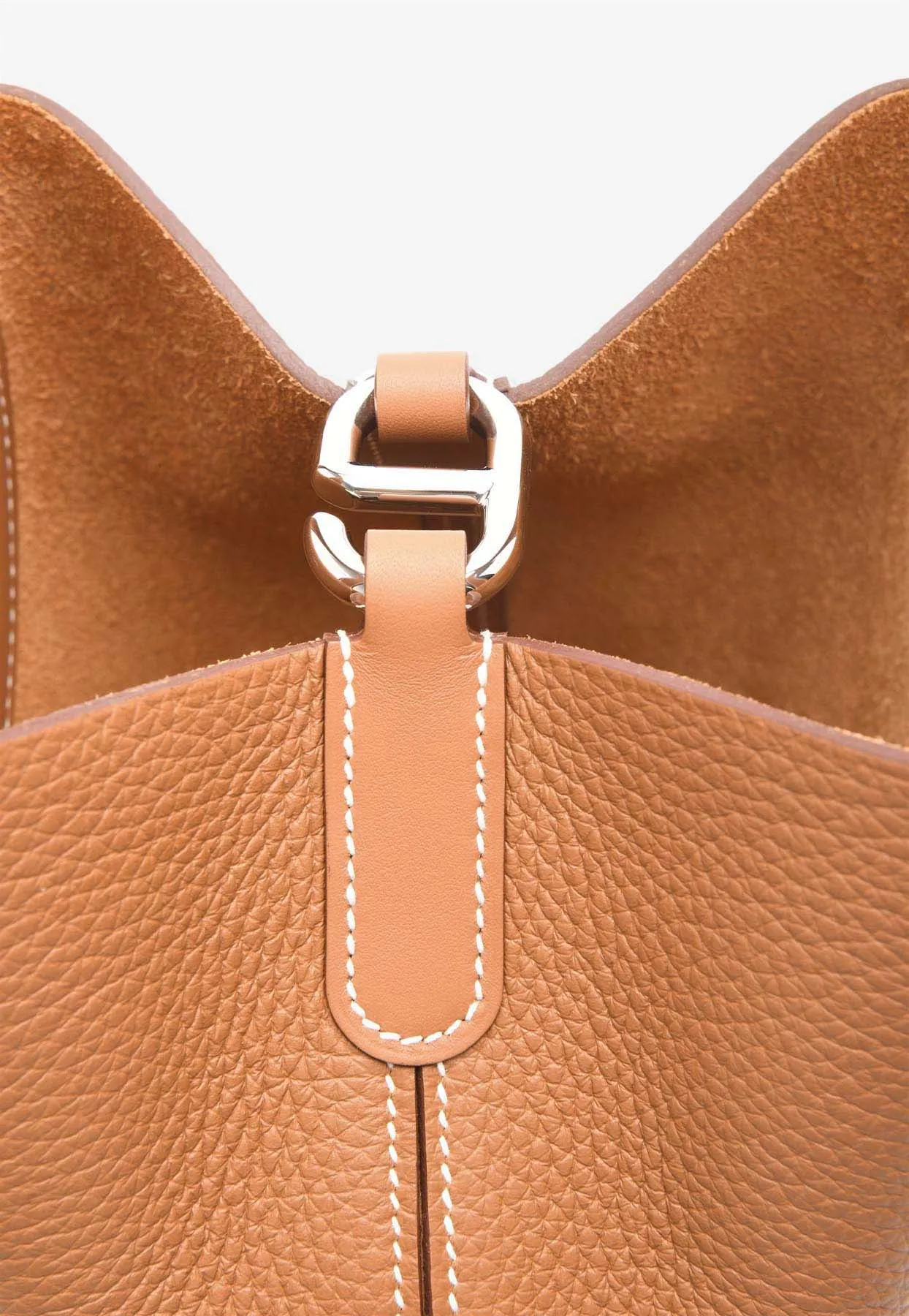In-the-Loop 18 in Gold Taurillon Clemence and Swift with Palladium Hardware