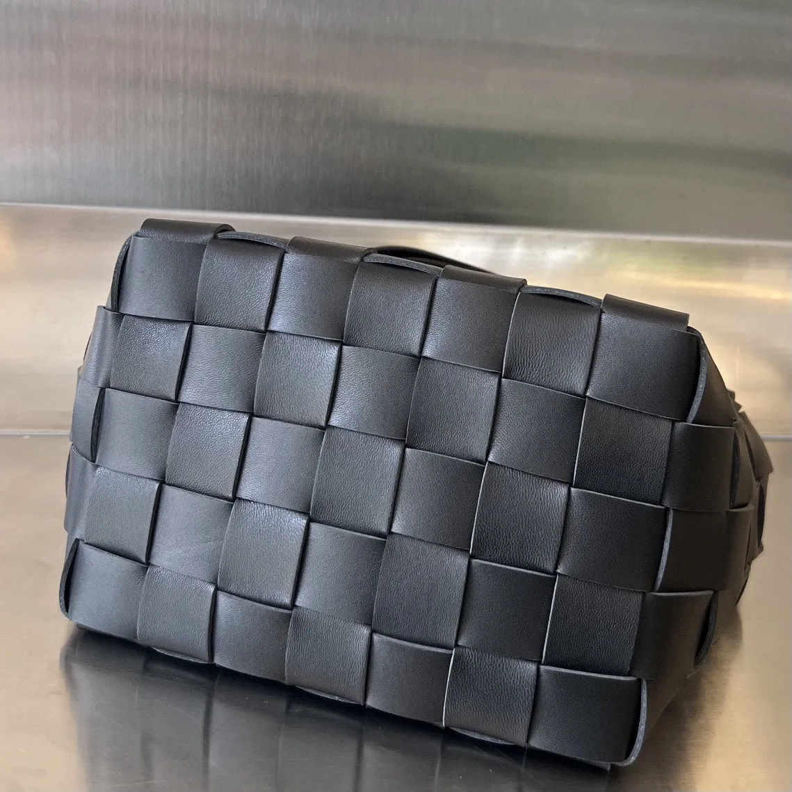 LAMBSKIN Impeccable BLACK 22 Veneta Premium variety CASSETTE SMALL IN Bottega