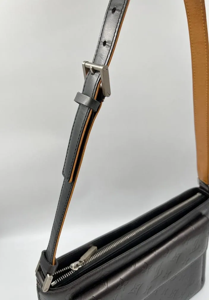 Louis Vuitton Mat Allston Handbag Monogram Vernis