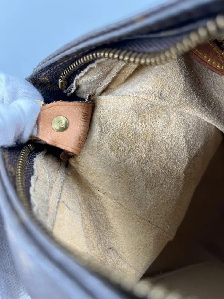 Louis Vuitton Monogram Looping GM Bag