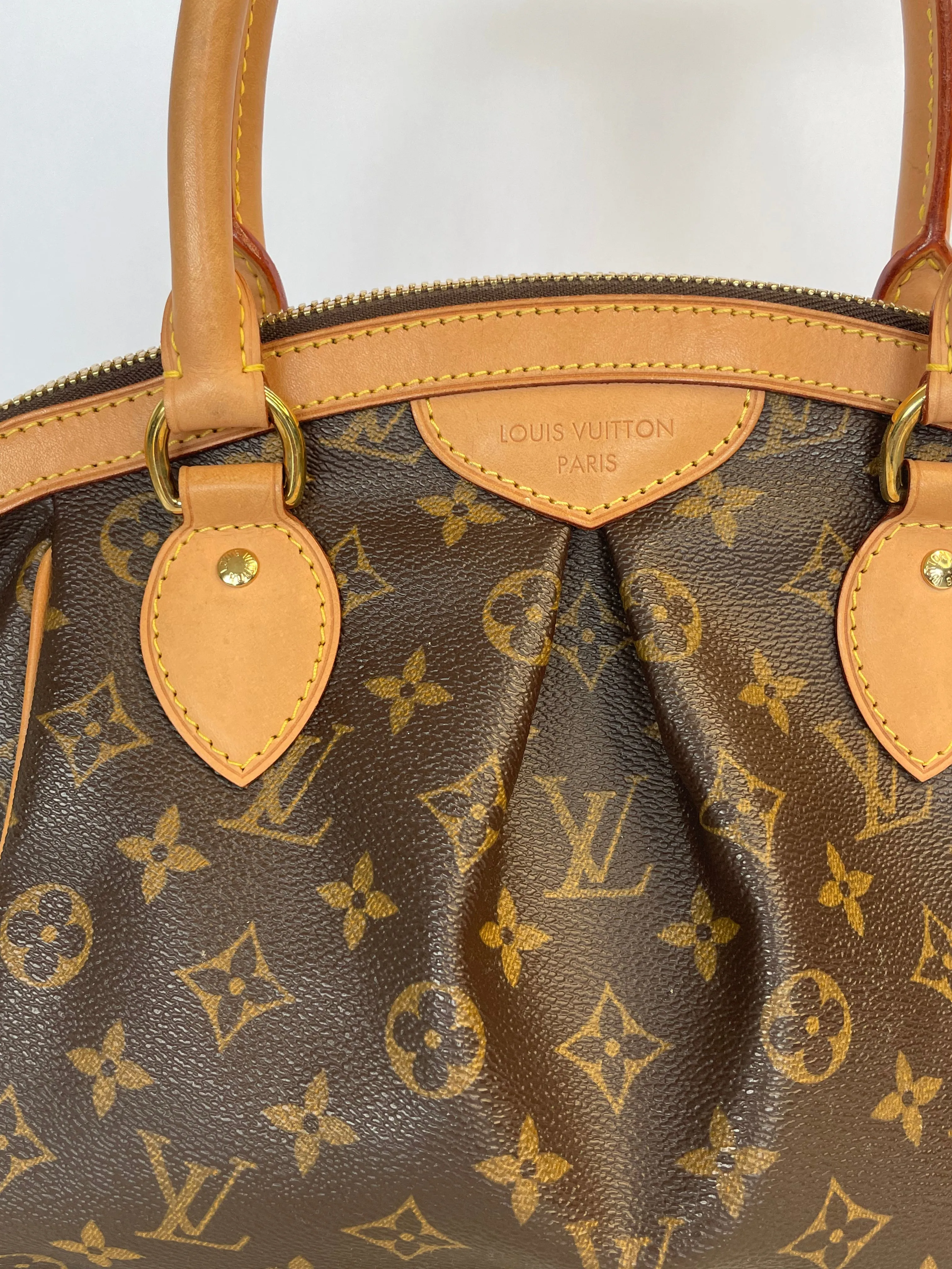 Louis Vuitton Tivoli Pm