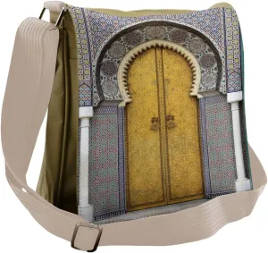 Lunarable Orient Messenger Bag, Door of the Royal Palace, Unisex Cross-body