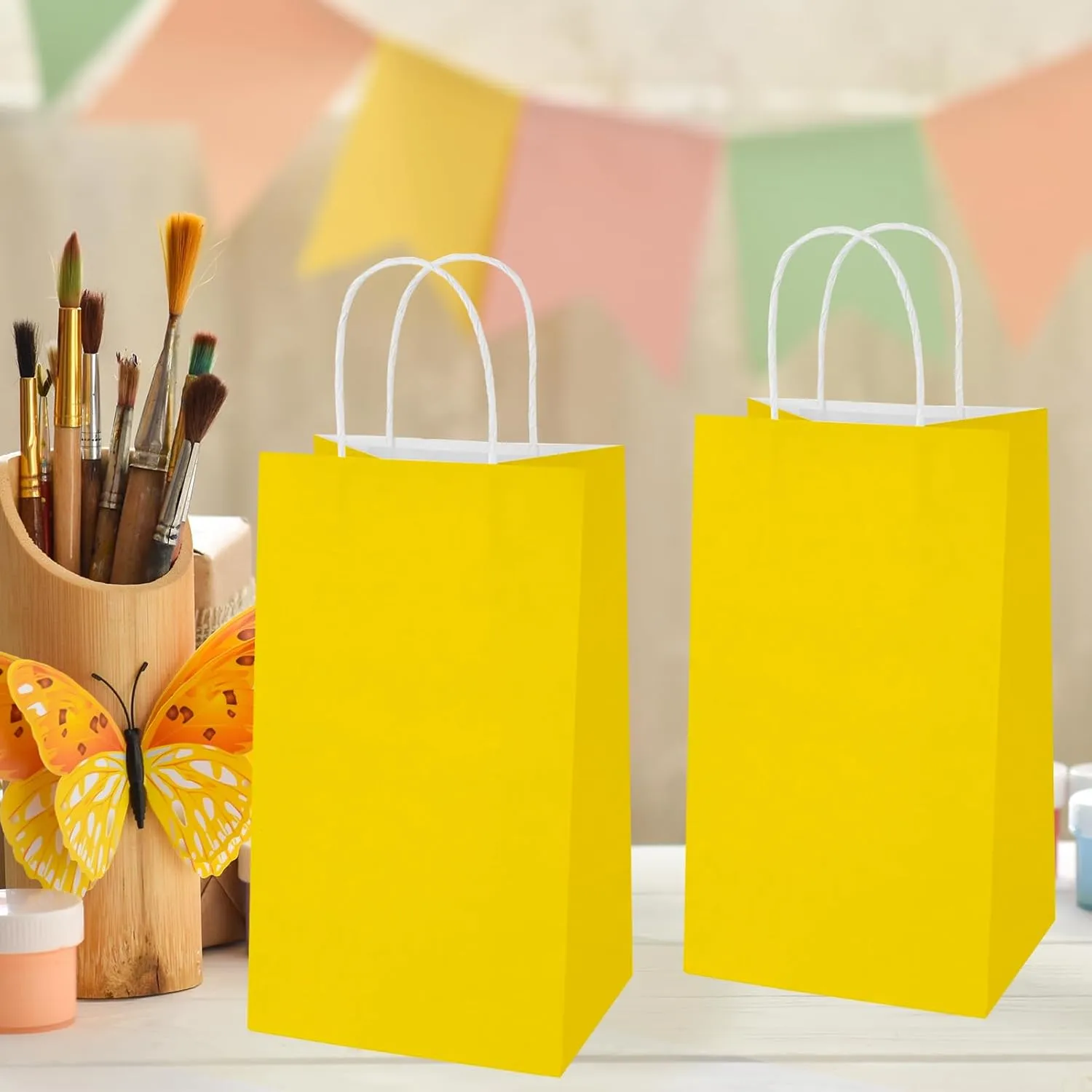 MOORAY 100 Pack Yellow Small Paper Bags with Handles Bulk, Gift Paper Bags,5.25 * 3.25 * 8.25 Inch Kraft Birthday Party Favors Grocery Retail Shopping Craft Bags Takeouts Business (100pcs,Yellow)