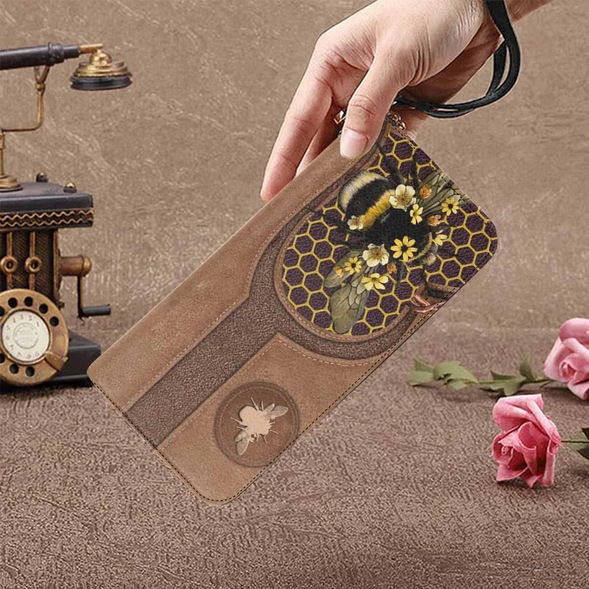 Personalized Name Handbags Clutch Purse, Happiness Is Being A Mom Grandma And A Great Grandma Women's Clutch Purse
