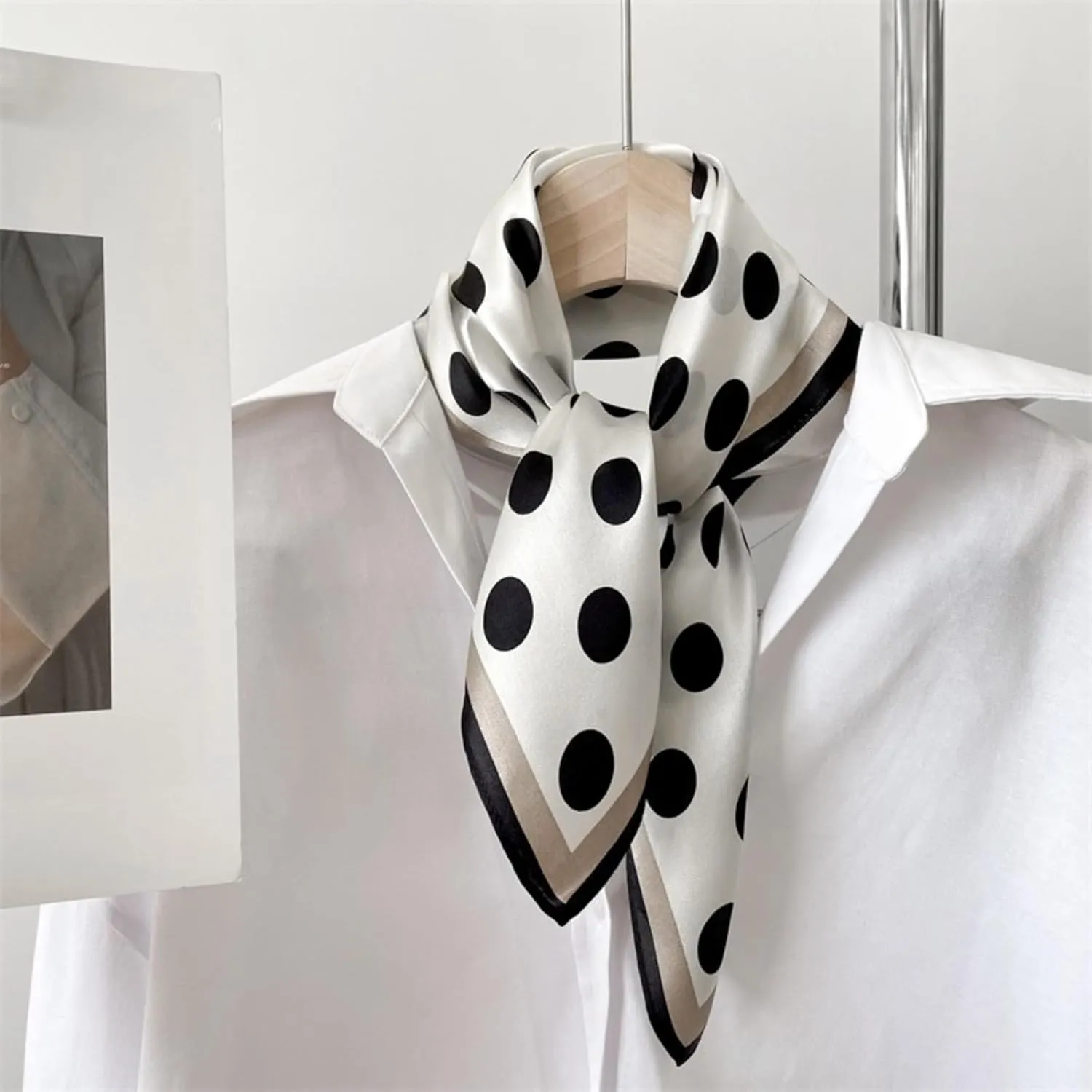 PoeticEHome 100% Mulberry Silk Neck Scarf 21"x21" Small Square Scarfs for Women Gift Packed