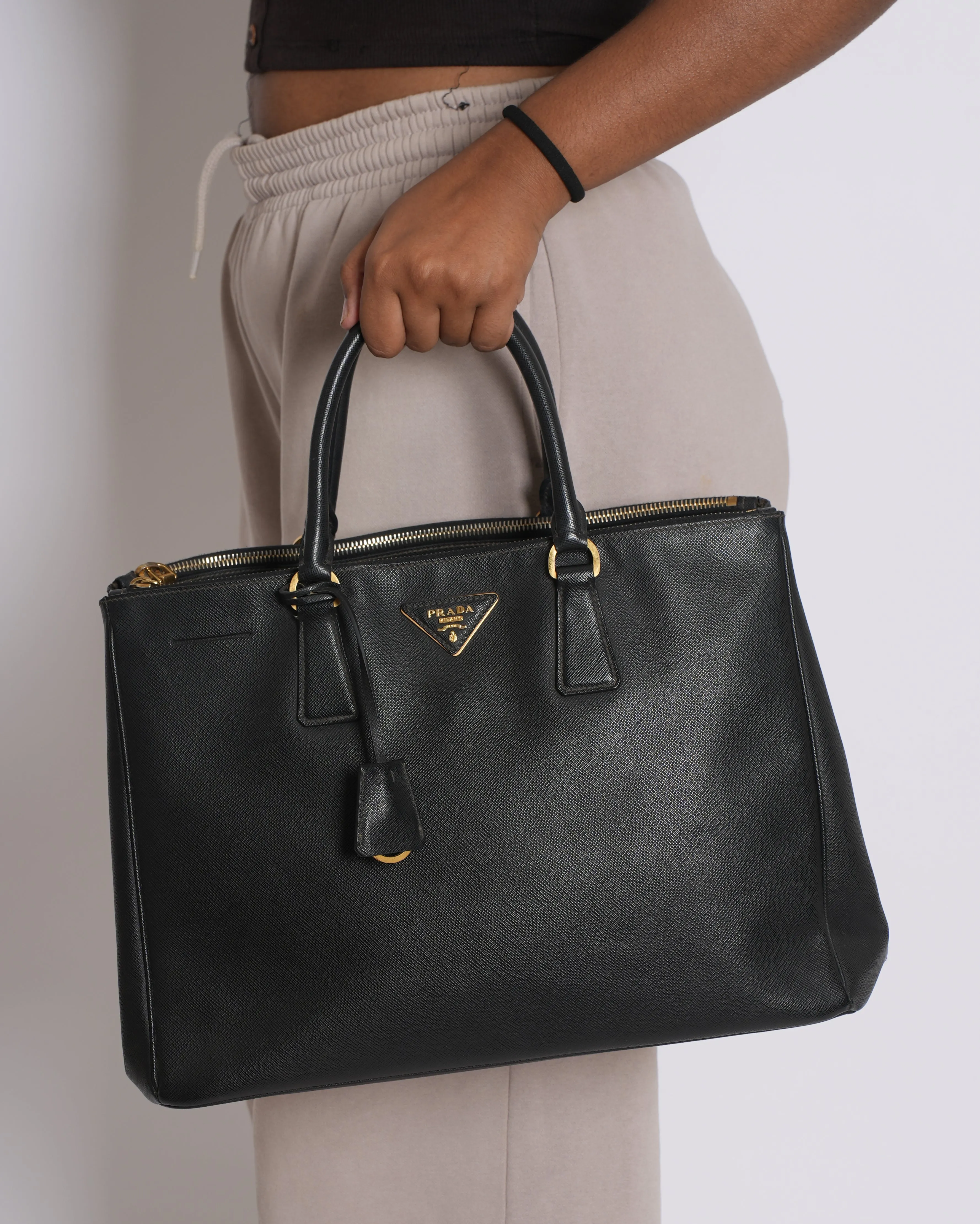 Prada Galleria Double Handle Top Handle Bag In Black