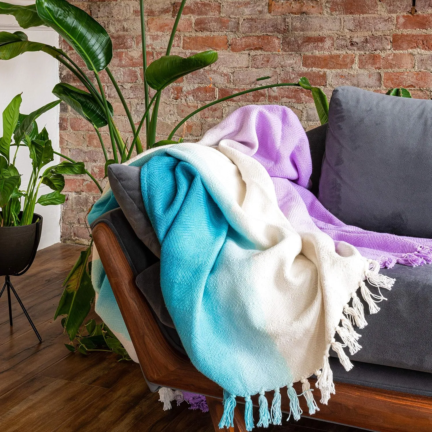 Refinery29 | Riley Collection | Premium Cotton Textured Throw Blanket, Modern Design for Luxury Home Décor (50 x 70, Purple)