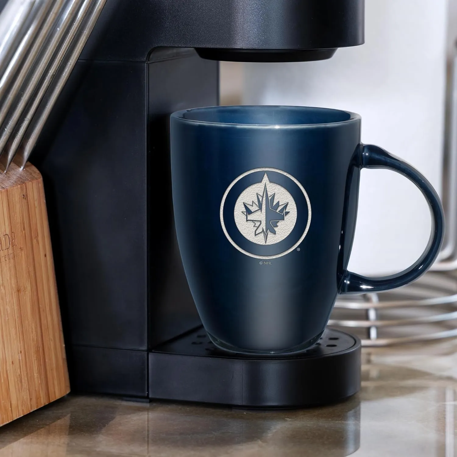 Rico Industries NHL Hockey Electroplated 18oz Laser Engraved Ceramic Lustre Mug