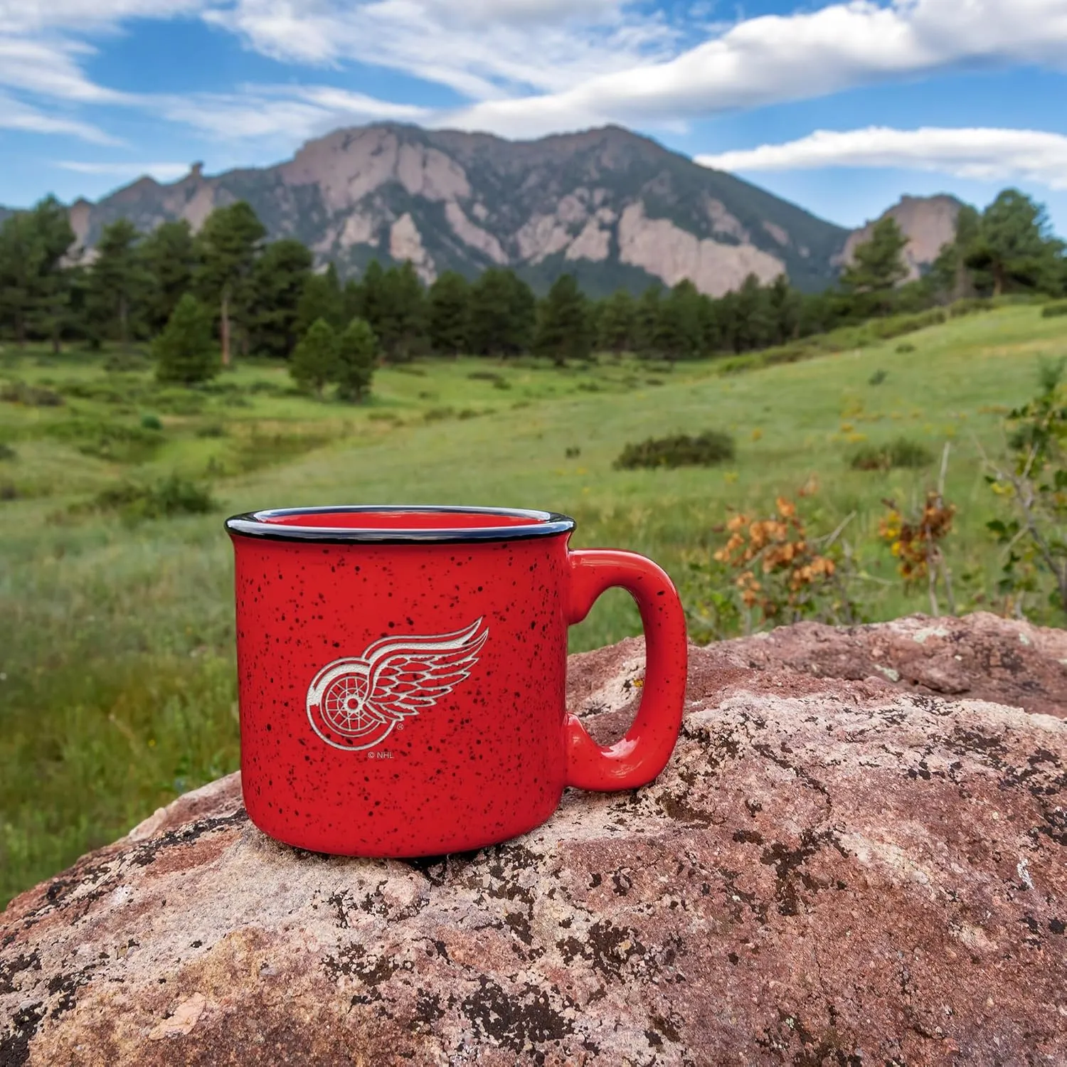 Rico Industries NHL Hockey Speckle 12oz Laser Engraved Campfire Mug