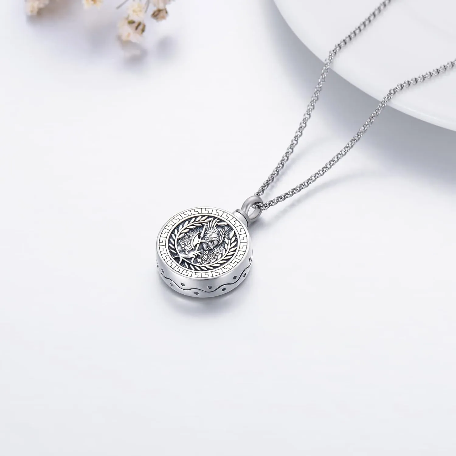 SIMONLY Mother's Day Gifts Goddess Necklace for Women 925 Sterling Silver Goddess Amulet Necklace Ancient Egypt Greek Mythology Jewelry Gifts for Her