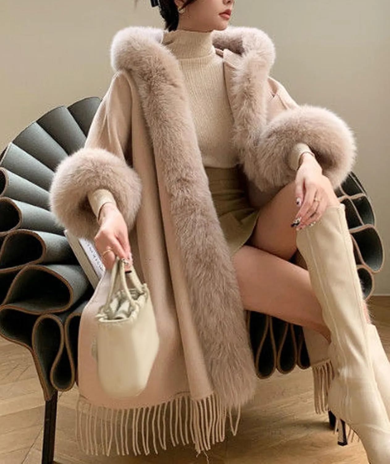 SOMTHRON Women's Faux Fur Trim Shawl Wrap Poncho Cape Coat Open Front Winter Fringe Hooded Knitted Sweater Cardigan