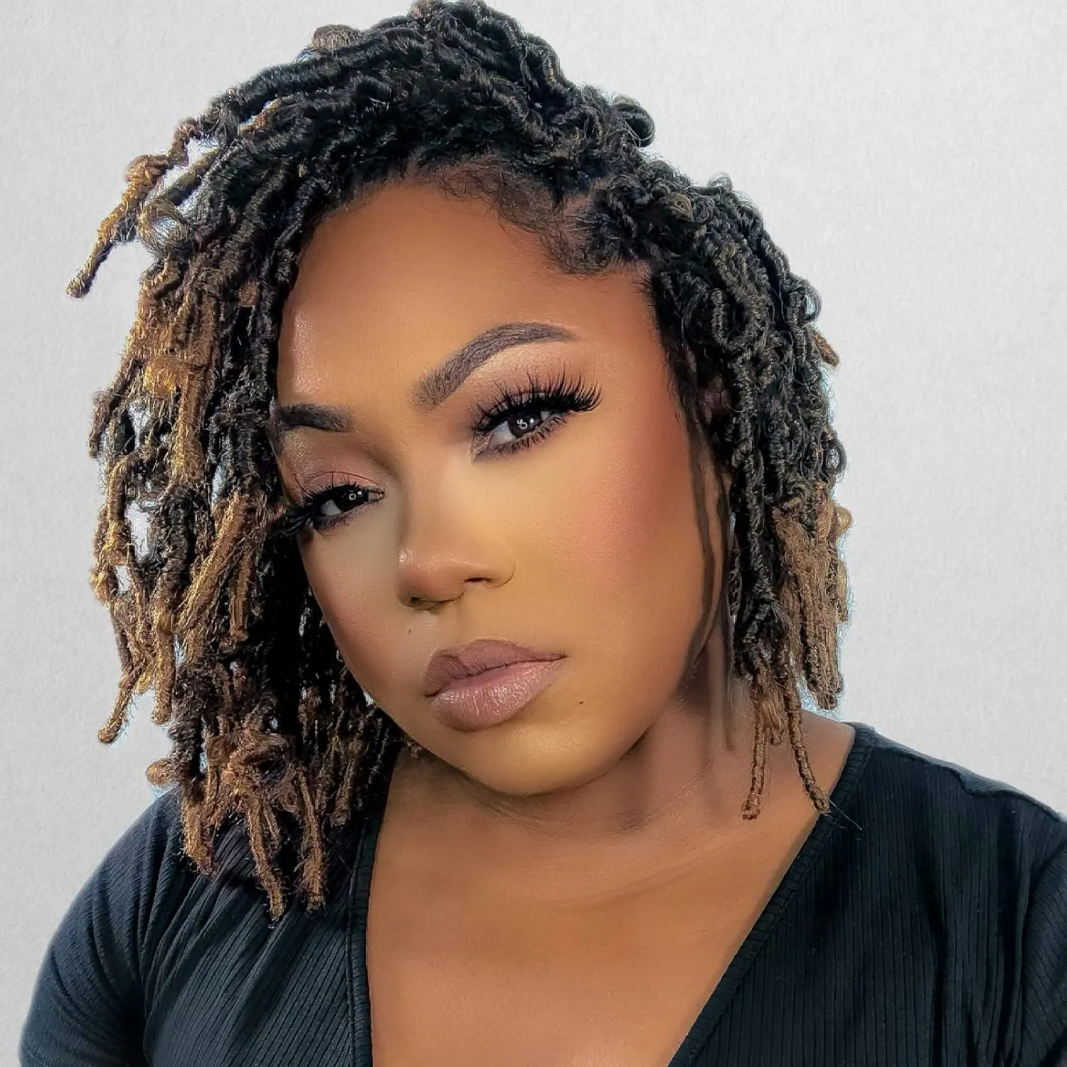 Toyotress Butterfly Locs Crochet Hair - 8 inch 7Pcs Ombre Blonde Pre-twisted Distressed Crochet Braids, Short Bob Faux Locs Pre-looped Synthetic Braiding Hair Extensions (8 Inch, T27-7P)