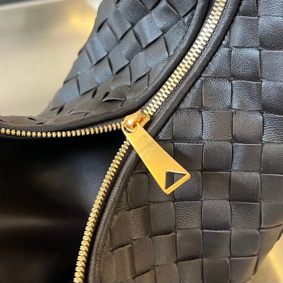 Veneta BLACK SMALL CALFSKIN Reliable customer service Bottega Massive discount 48 JODIE