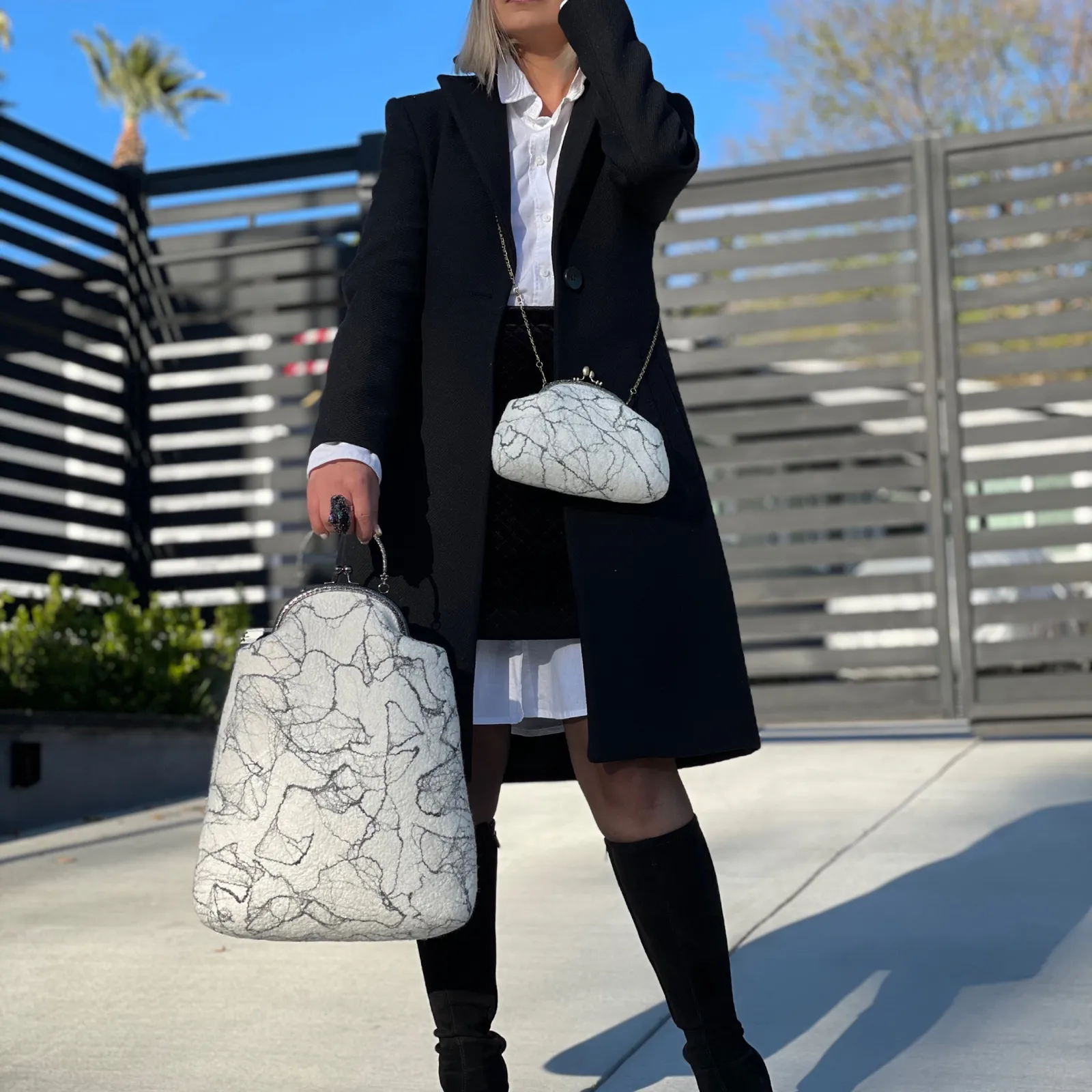 White & Gray Victorian Style Large Marble Wool Bag